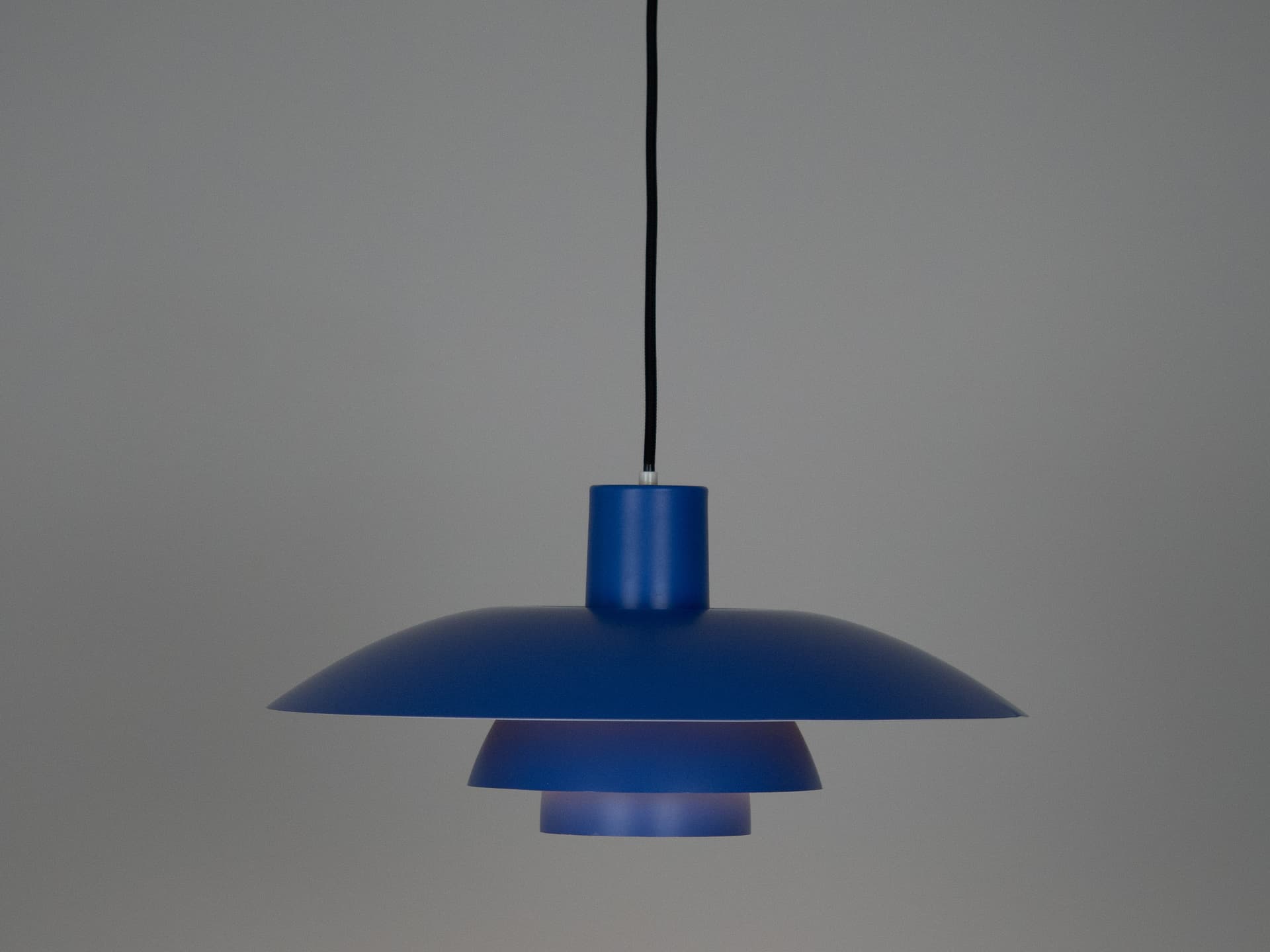 Lampa wisząca PH 4/3, niebieski, metal, proj. P. Henningsen, Louis Poulsen, Dania, lata 70. - 239410