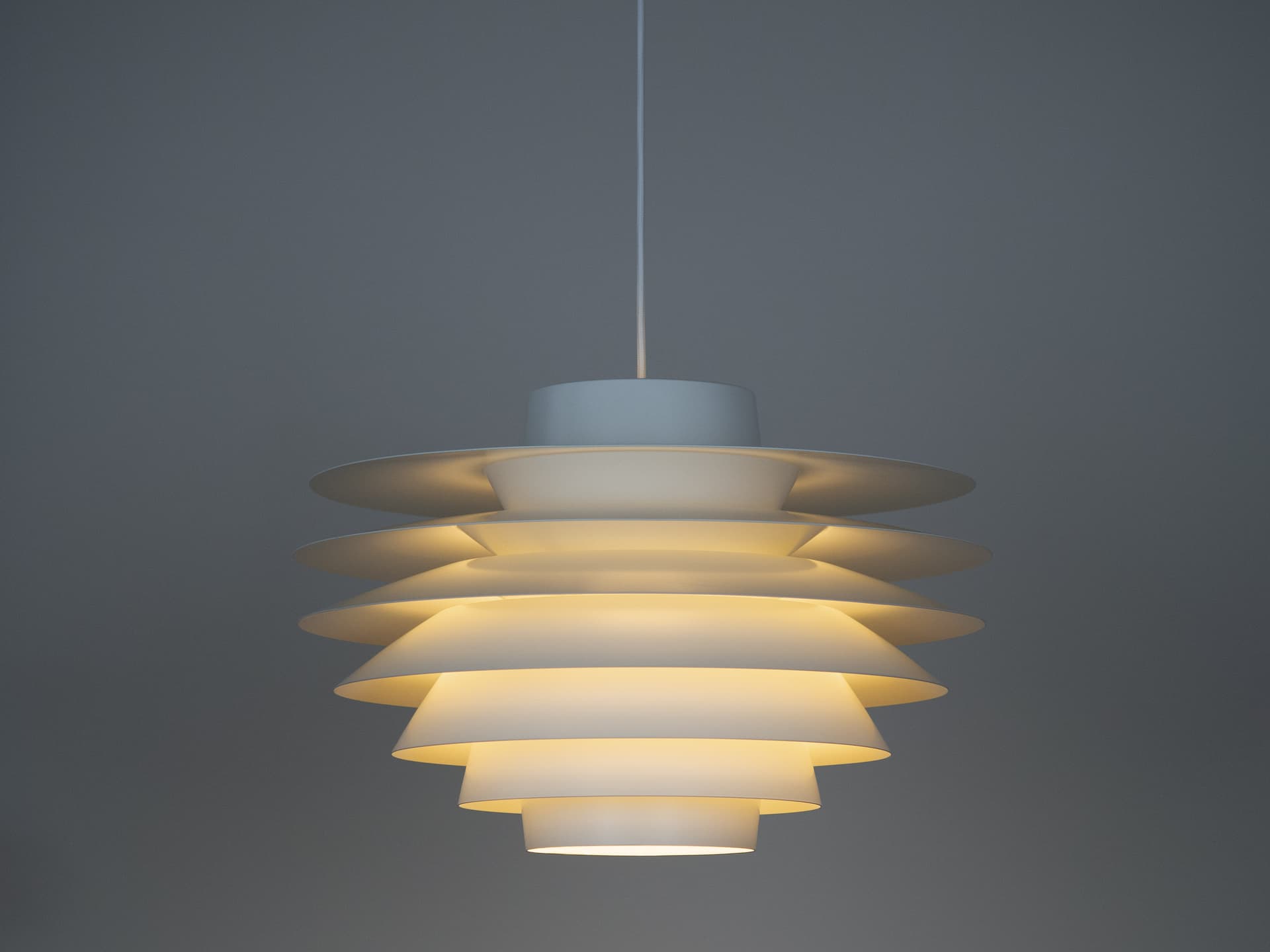 Lampa wisząca Verona, biały, aluminium, proj. S. Middelboe, Lyfa, Dania, lata 60. - 239854