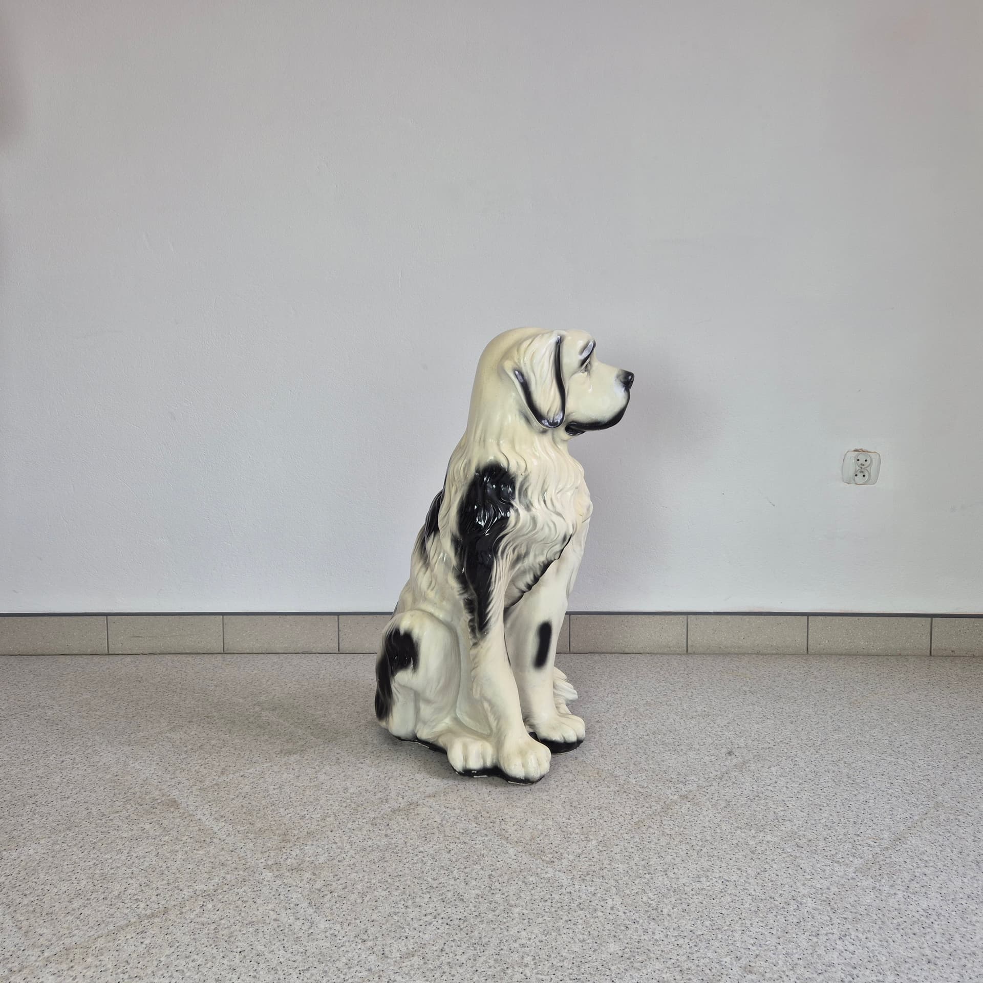 Figura bernardyna, ceramika beżowa, Niemcy, lata 60. - 240088