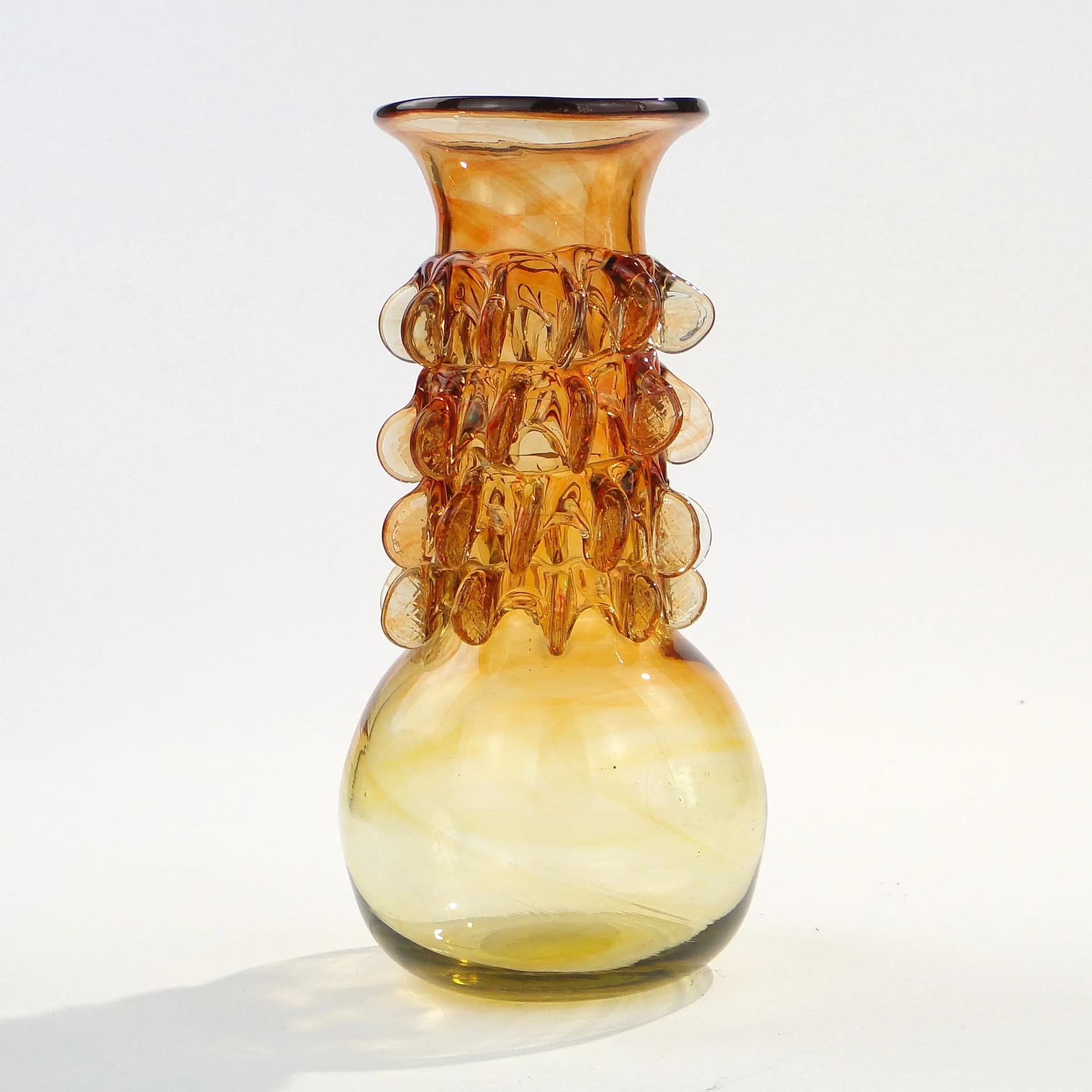 Wazon Panna Młoda, szkło pomarańczowy, proj. J. Słuczan-Orkusz, Polska, lata 70. - 17769