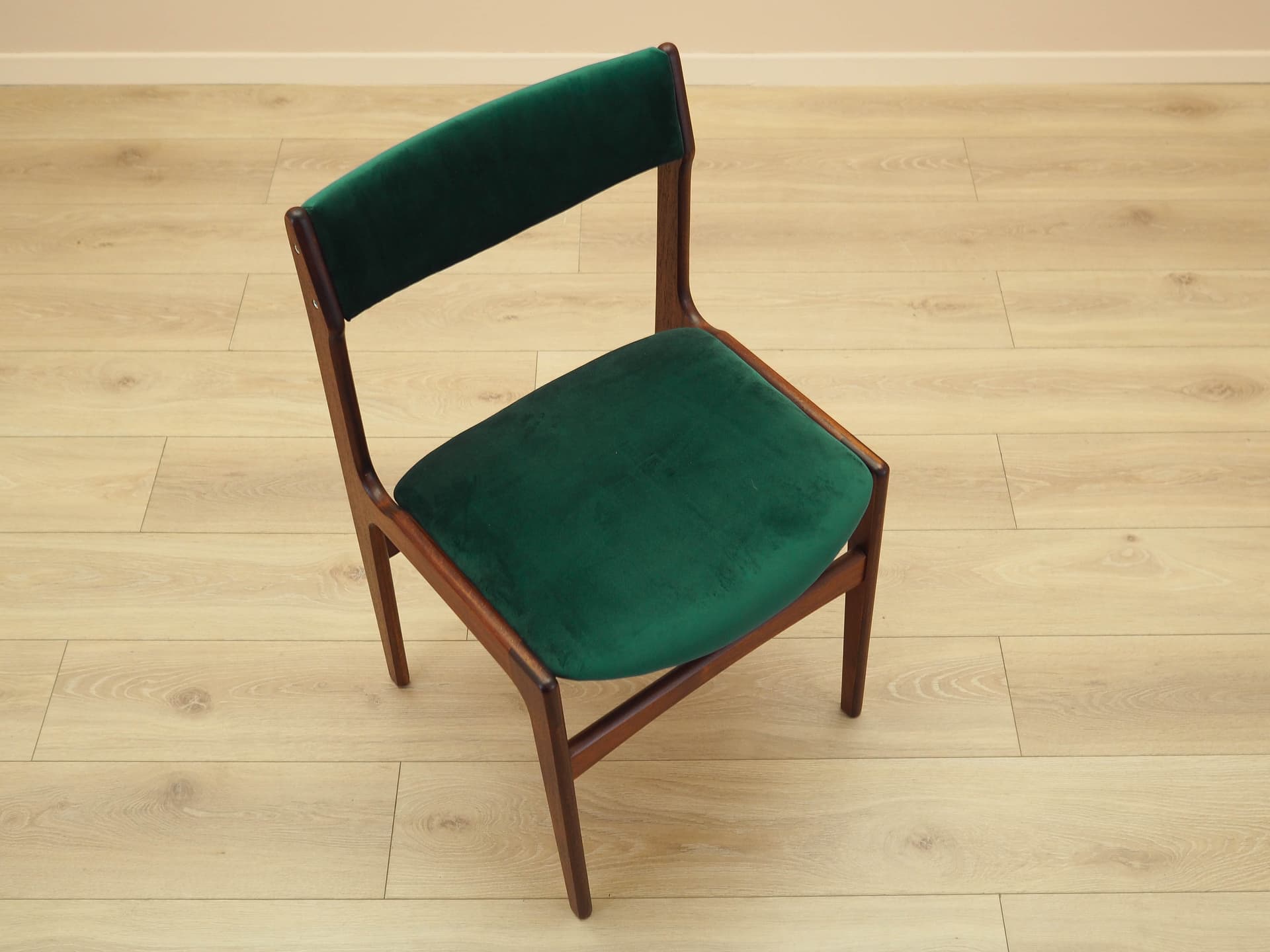 Set of six chairs, teak, green velvet, Denmark, 1970s. - 240476