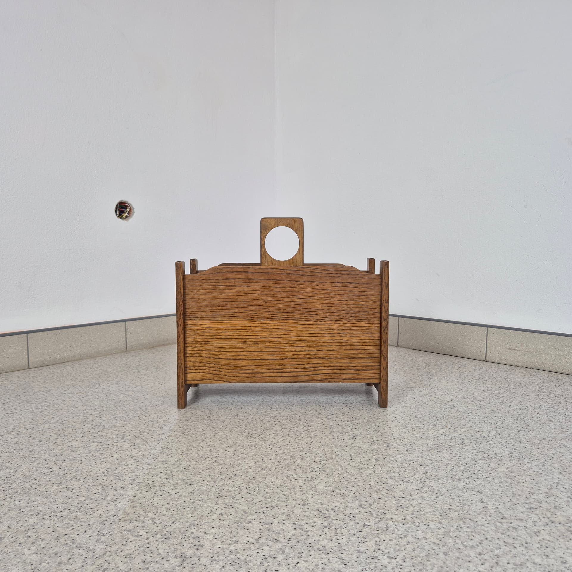 Gazetnik, dąb brązowy, Niemcy, lata 60. - 241040