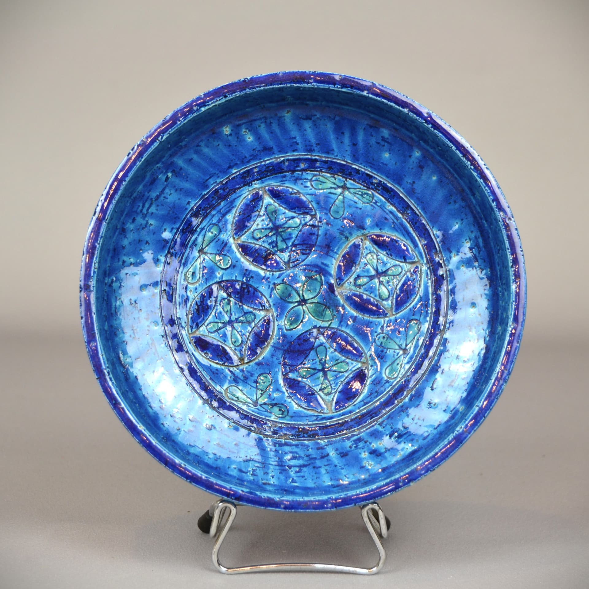 Bowl Rimini Blu, blue ceramics, by A. Londi, Bitossi, Italy, 1960s. - 78