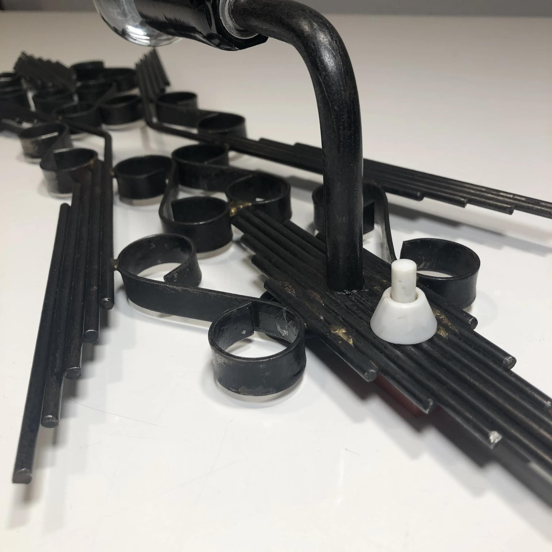 Kinkiet brutalistyczny, czarny, metal, Niemcy, lata 60. - 17833