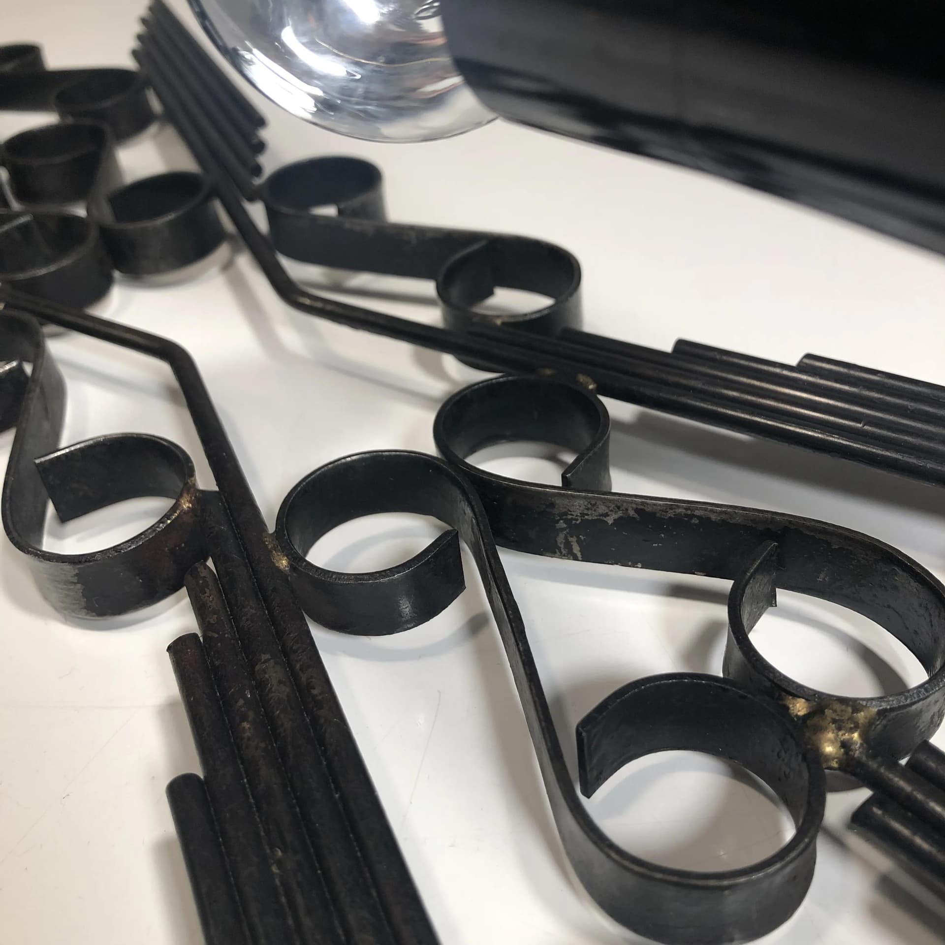 Kinkiet brutalistyczny, czarny, metal, Niemcy, lata 60. - 17835