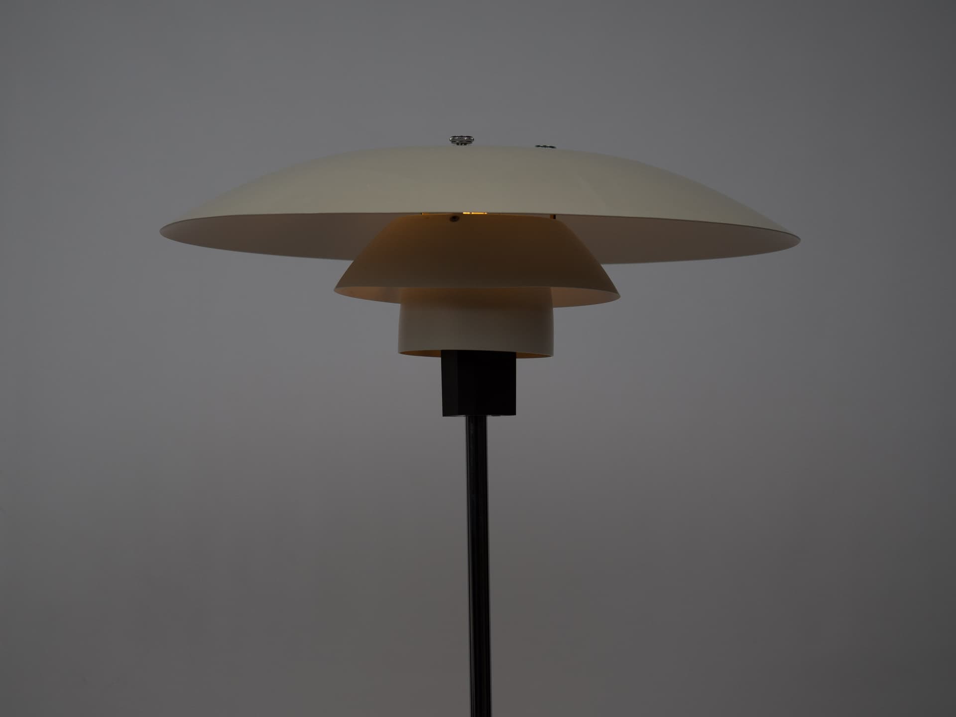 Lampa stołowa PH 4/3, biały, metal, proj. P. Henningsen, Louis Poulsen, Dania, lata 70. - 242373