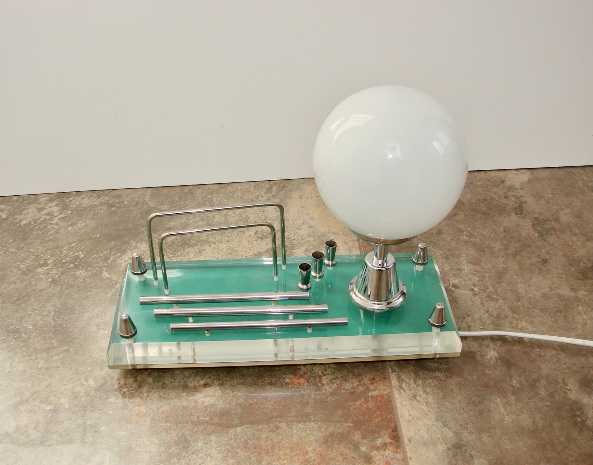 Lampka biurkowa Space Age, transparentny akryl, chrom, szkło, lata 70. - 242593