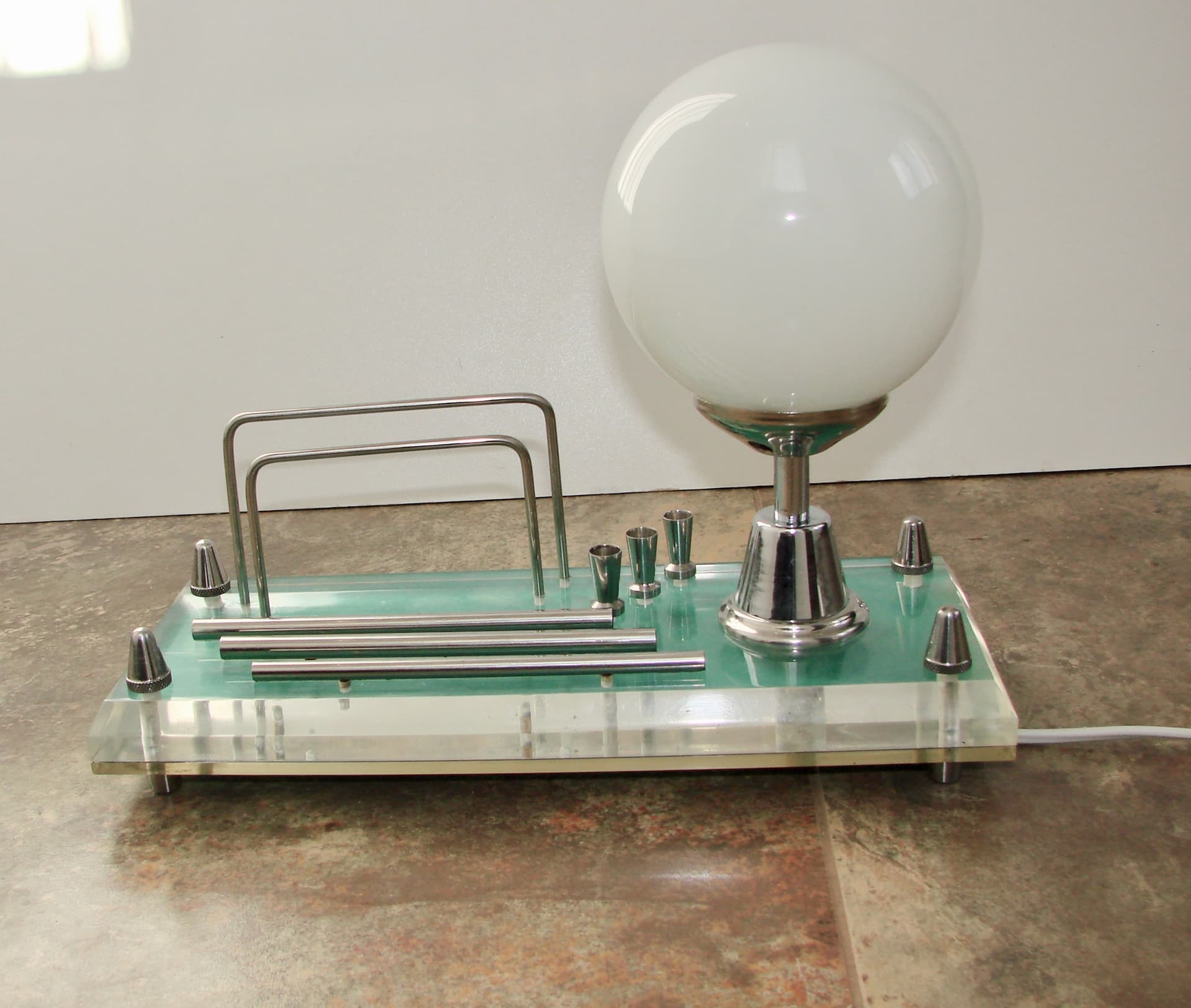 Lampka biurkowa Space Age, transparentny akryl, chrom, szkło, lata 70. - 242591