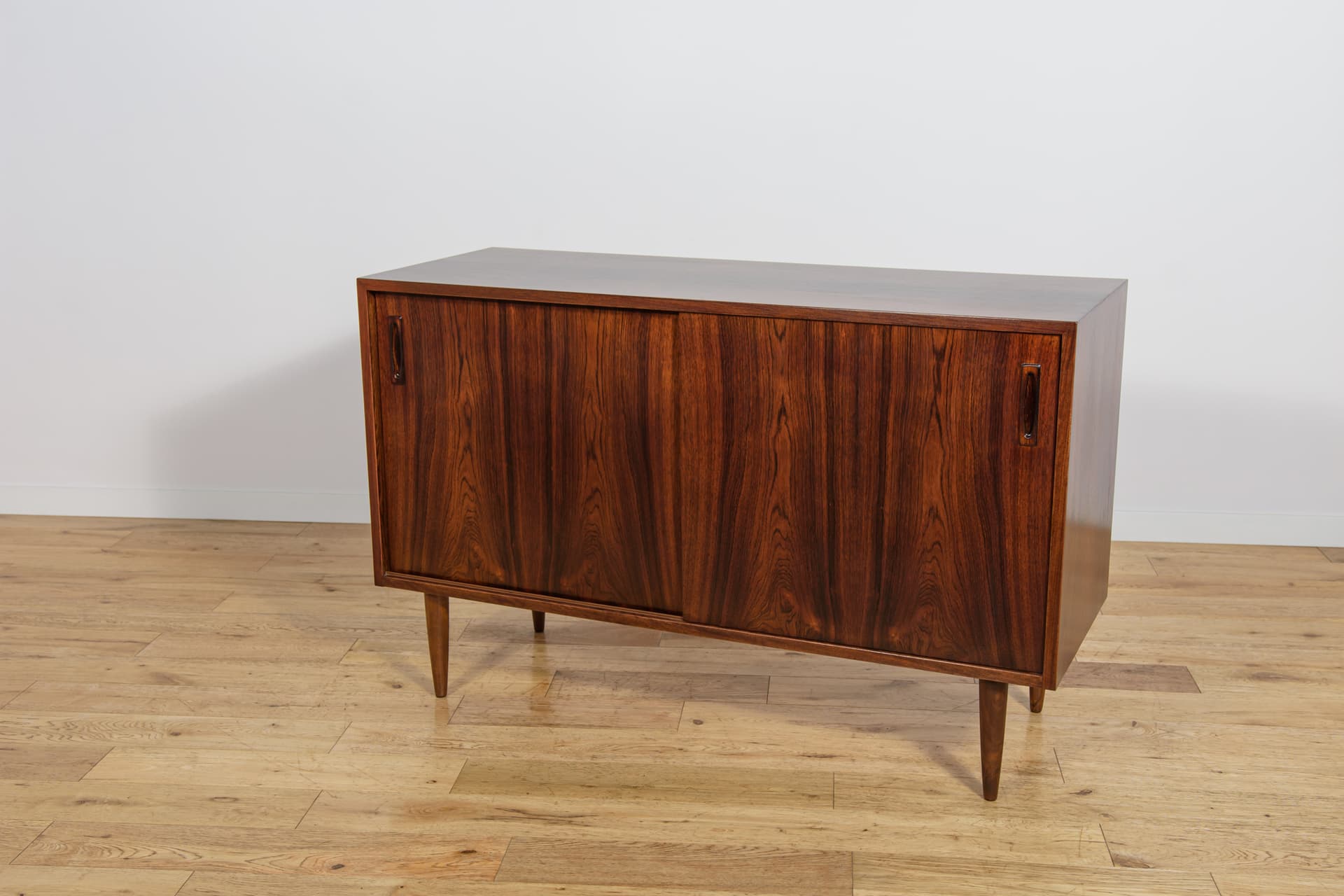 Sideboard, brown, rosewood, Denmark, 1970s. - 242809