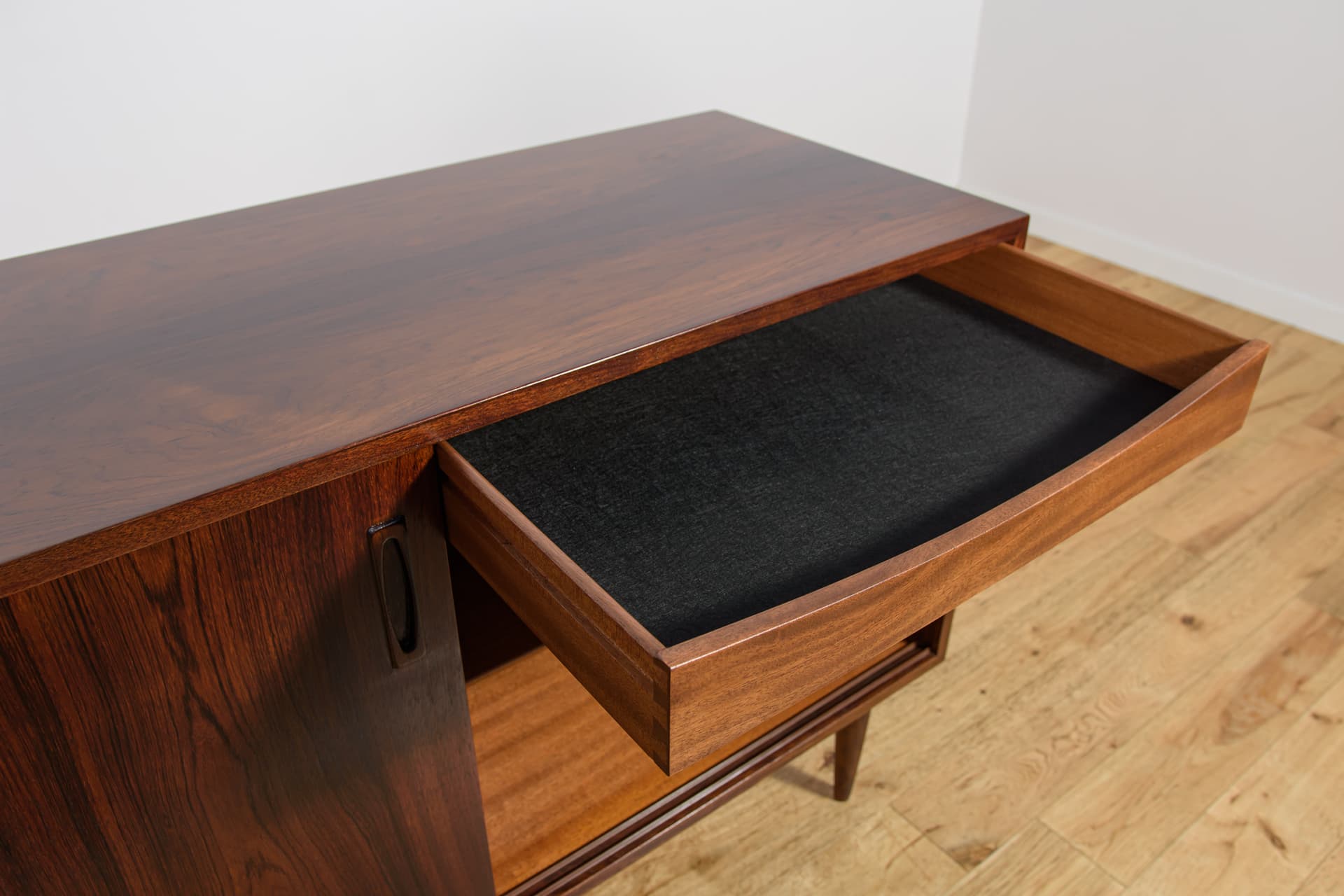 Sideboard, brown, rosewood, Denmark, 1970s. - 242818