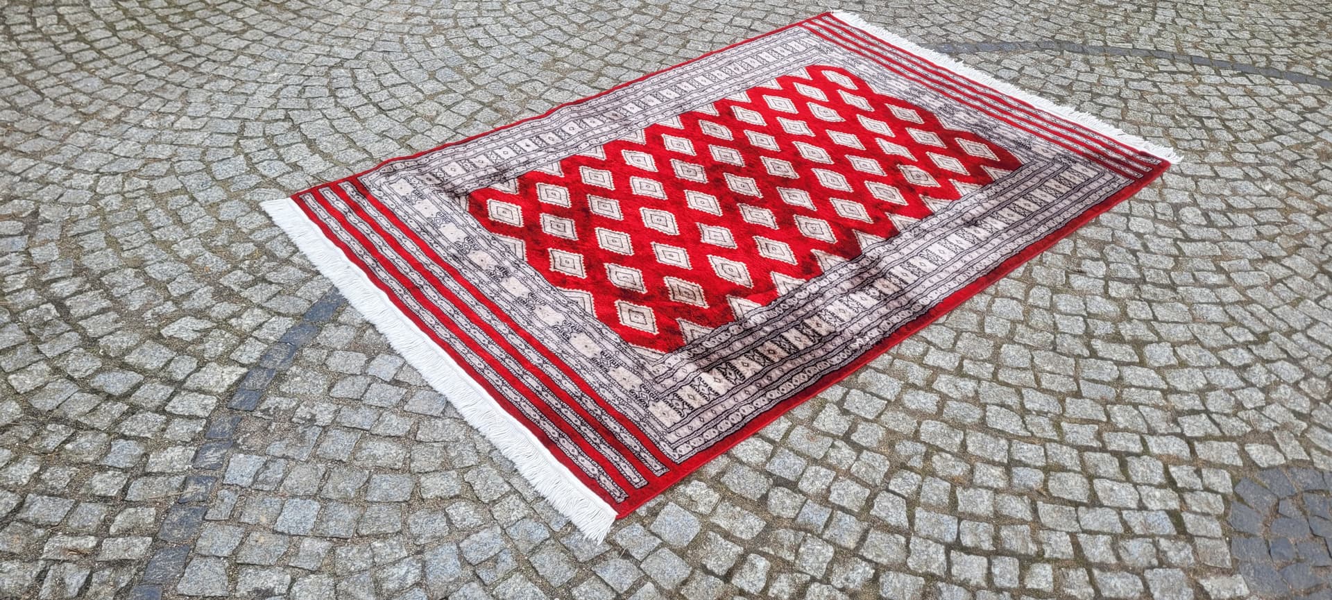 Dywan Buchara 205x125 cm, czerwony, wełna, bawełna, Pakistan - 242886