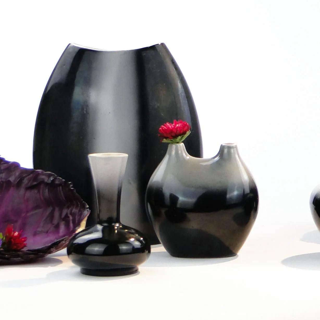 Wazon, porcelit czarny, Chodzież, Polska, lata 60. - 17925