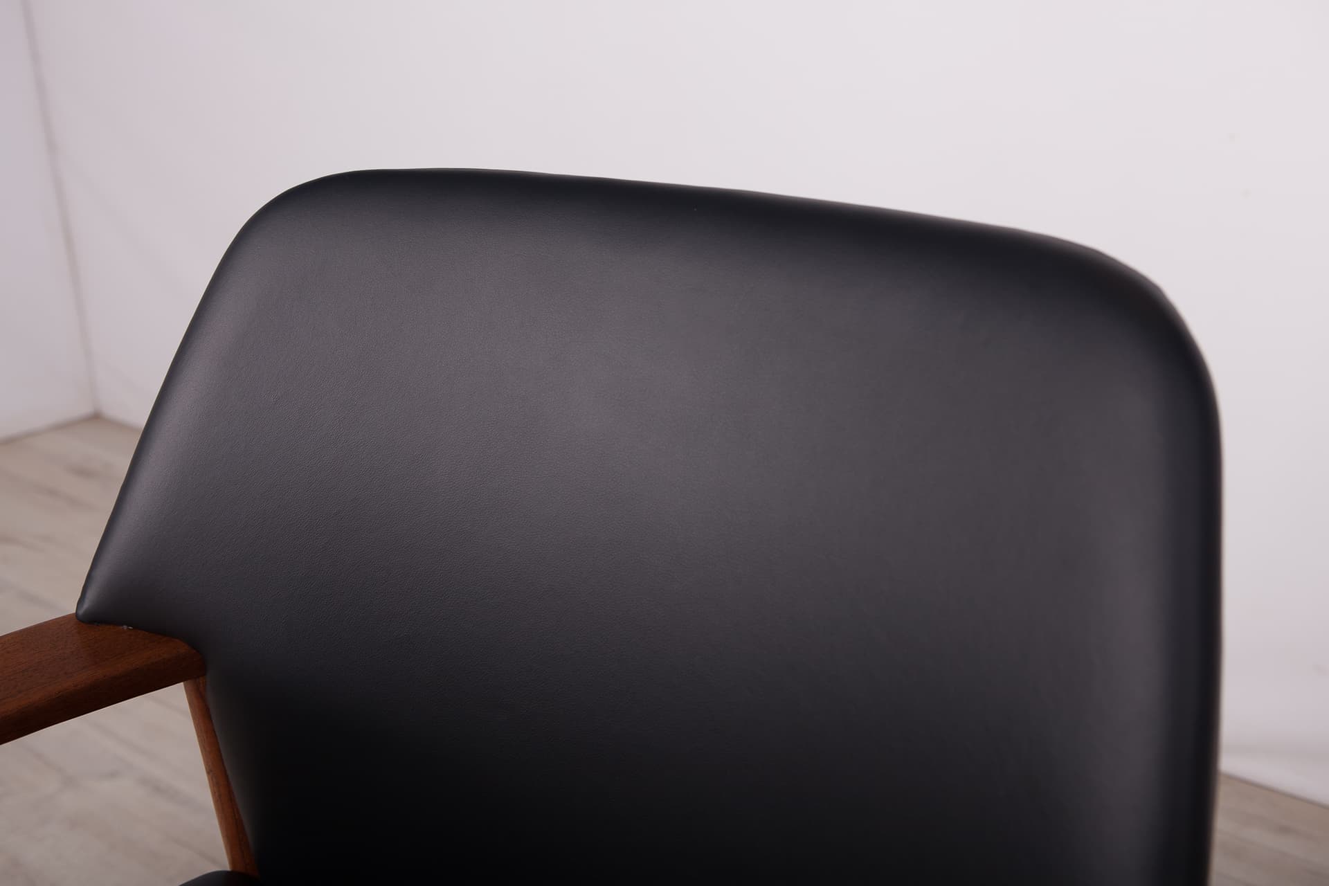 Armchair, teak, black leather, by A. B. Madsen, E. Larsen, Fritz Hansen, Denmark, 1950s. - 243605