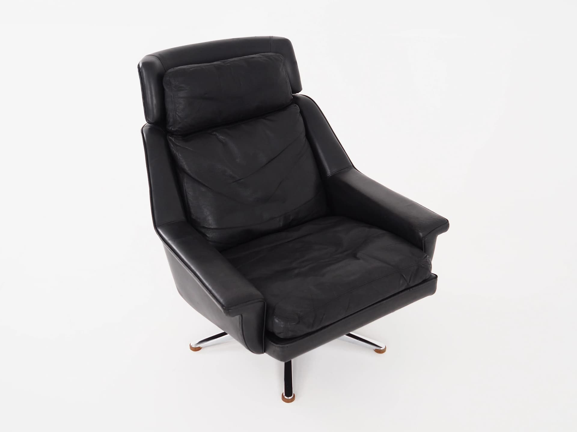 Swivel chair, black leather, chromed steel, by W. Langenfeld, Denmark, 1970s - 17859