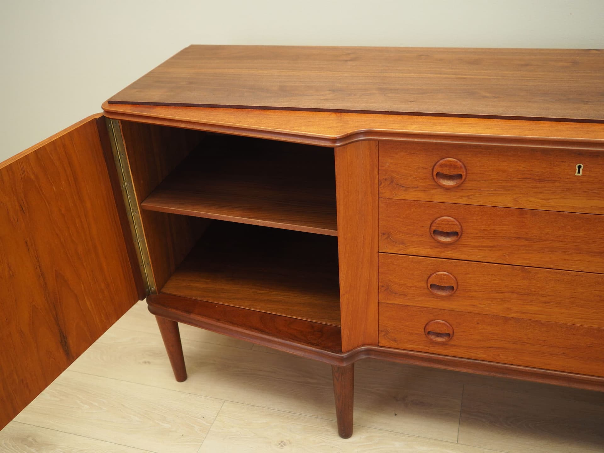Sideboard, teak, pomarańczowy, Dania, lata 60. - 77106