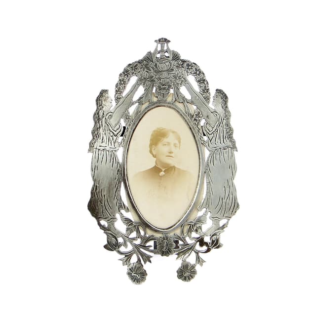 Photo Frame with Glory, Silver, France, 1830s - DIMENSION