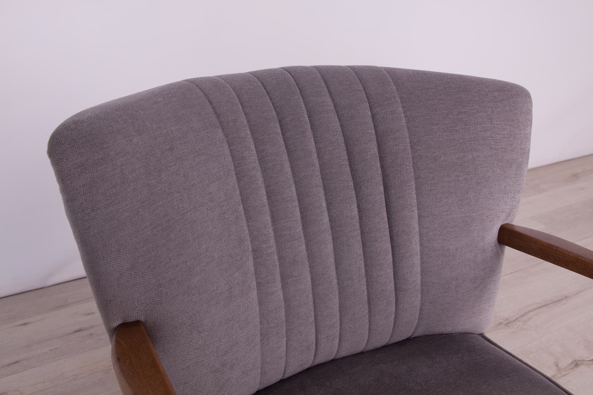 Fotel, szary, drewno, Niemcy, lata 50. - 244752