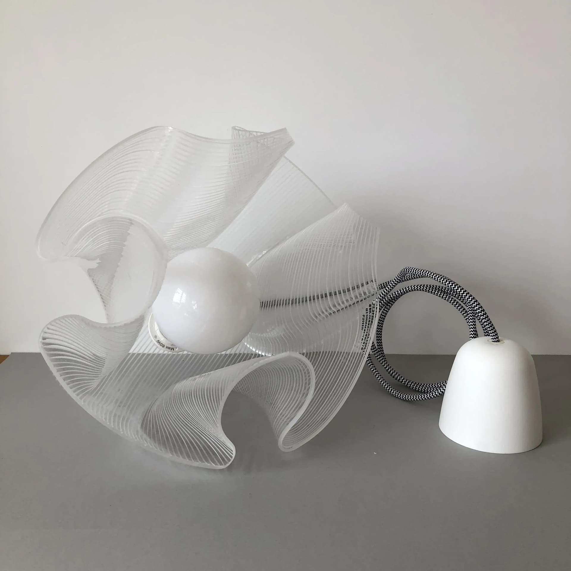 Lampa wisząca Space Age, transparent, akryl, Niemcy, lata 70. - 18019