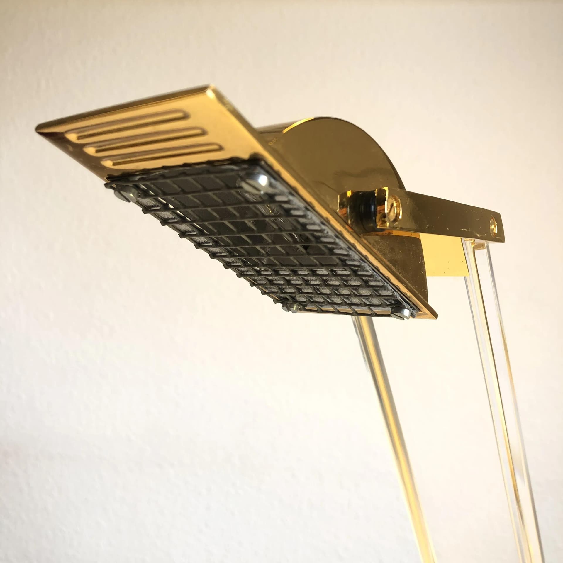 Lampa biurkowa, złoty, mosiądz akryl, Hiszpania, lata 80. - 18208