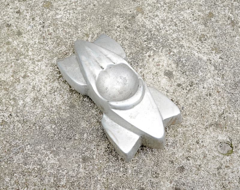 Popielnica Streamline Roadster, srebro, aluminium, Francja, lata 30. - 18553