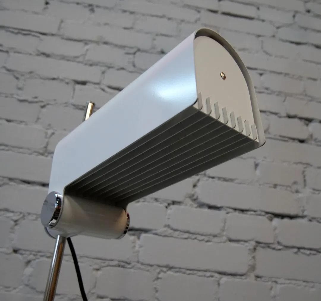 White Minimalist Desk Lamp, by W. Braun Feldweg for Doria, Germany, 1960s - 18510