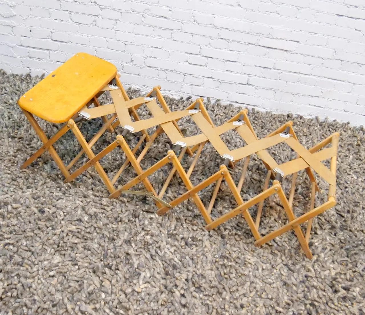 Camp bed Scisor, light brown wood, Germany, 1950s. - 18482