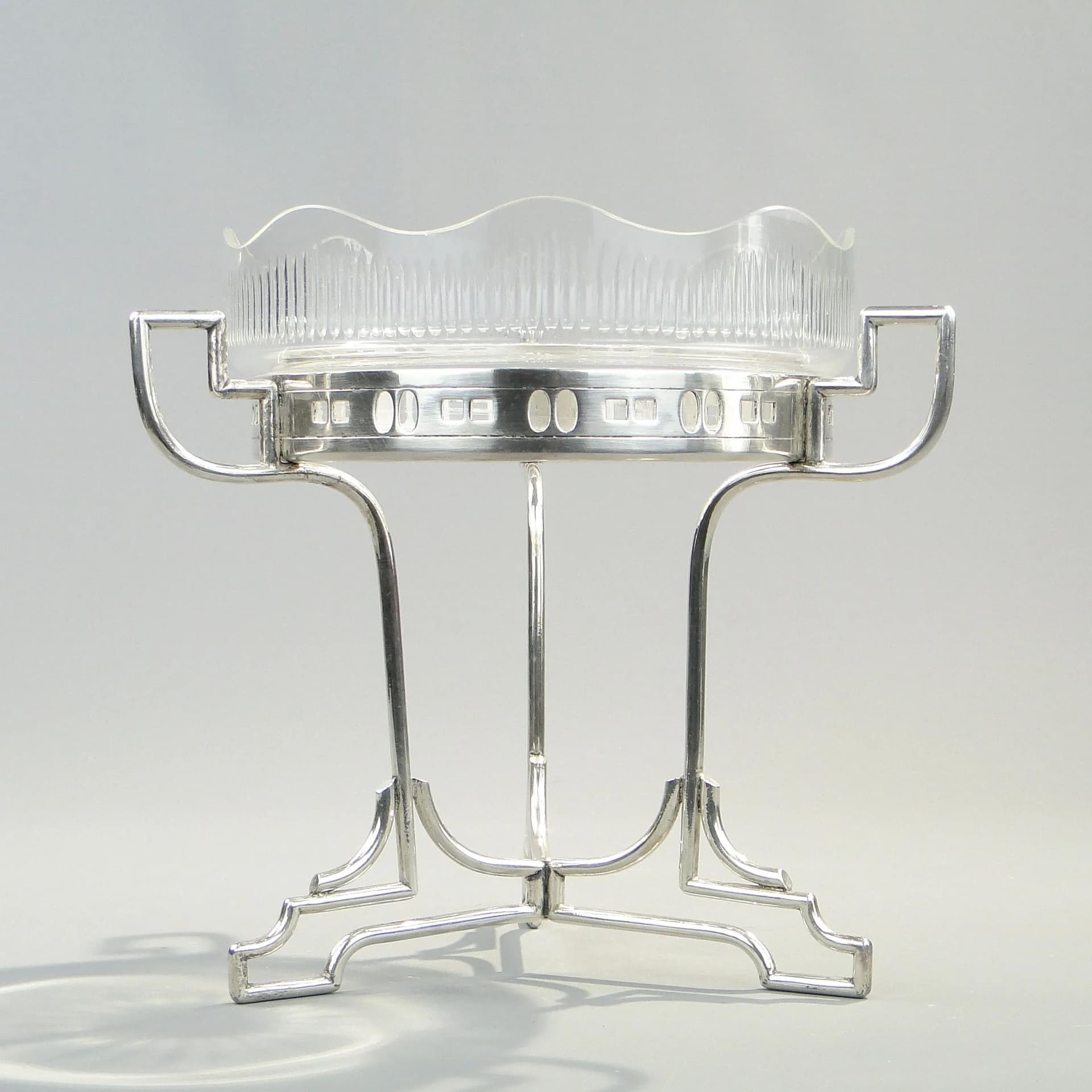 Centerpiece Art Deco, transparent crystal white gradient, silver-plated brass, Slovakia, 1920s. - 18438