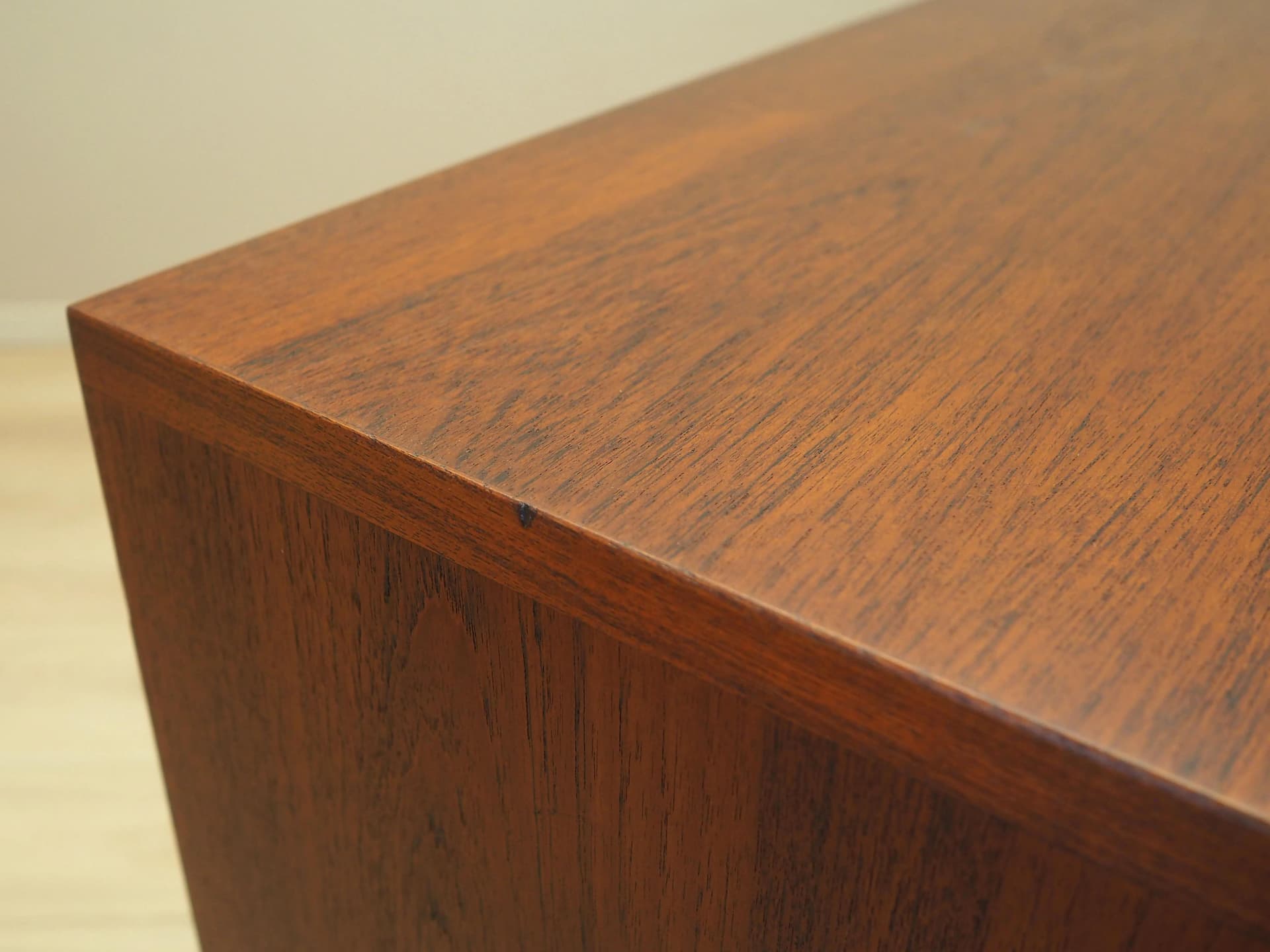 Sideboard RY 26, teak brązowy ciemny, proj. H. J. Wegner, Ry Møbler, Dania, lata 60. - 18276