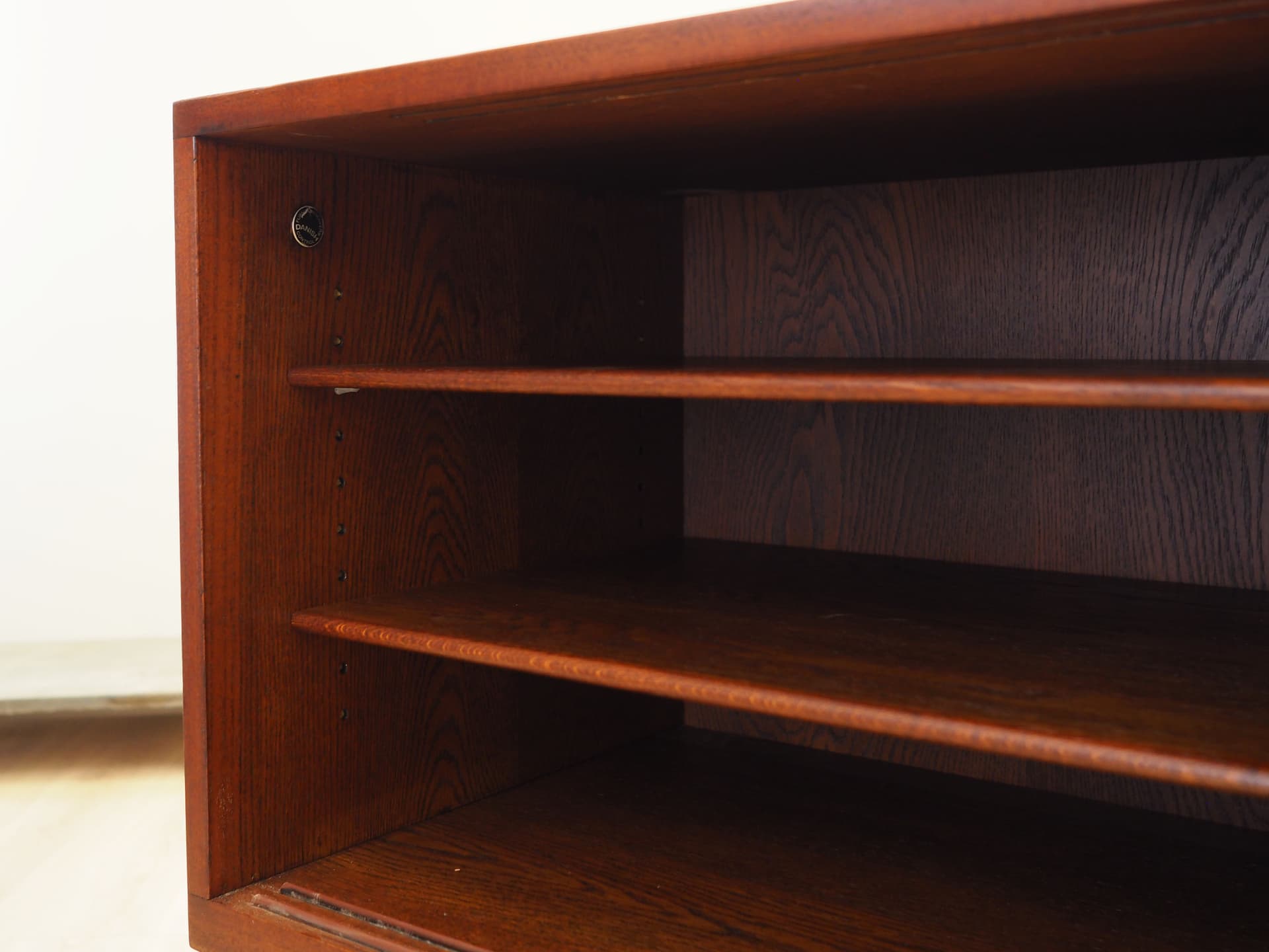 Sideboard RY 26, teak brązowy ciemny, proj. H. J. Wegner, Ry Møbler, Dania, lata 60. - 76990