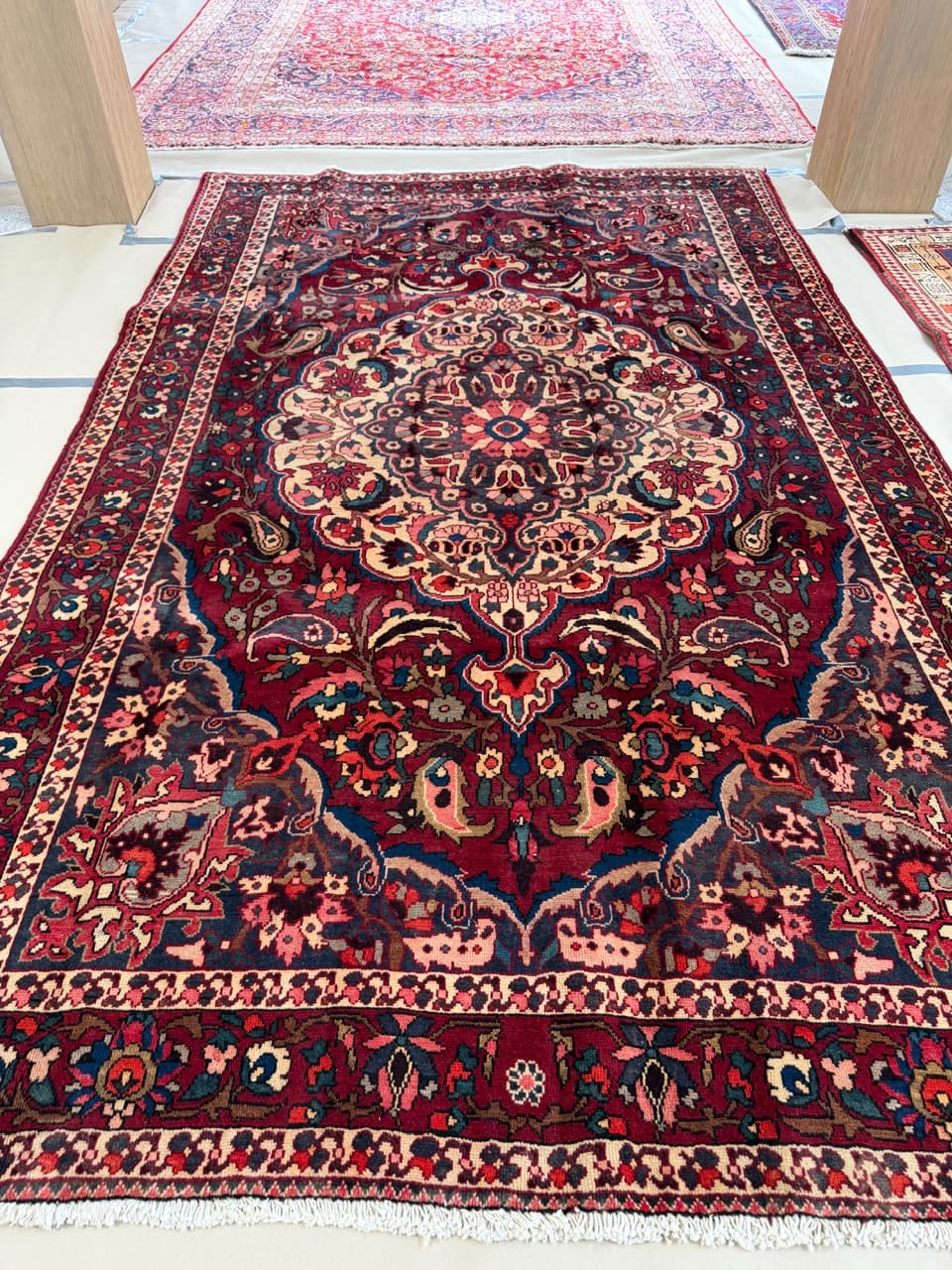 Persian Rug Bahtiari Hamadan, multicolor wool, Iran - 253367