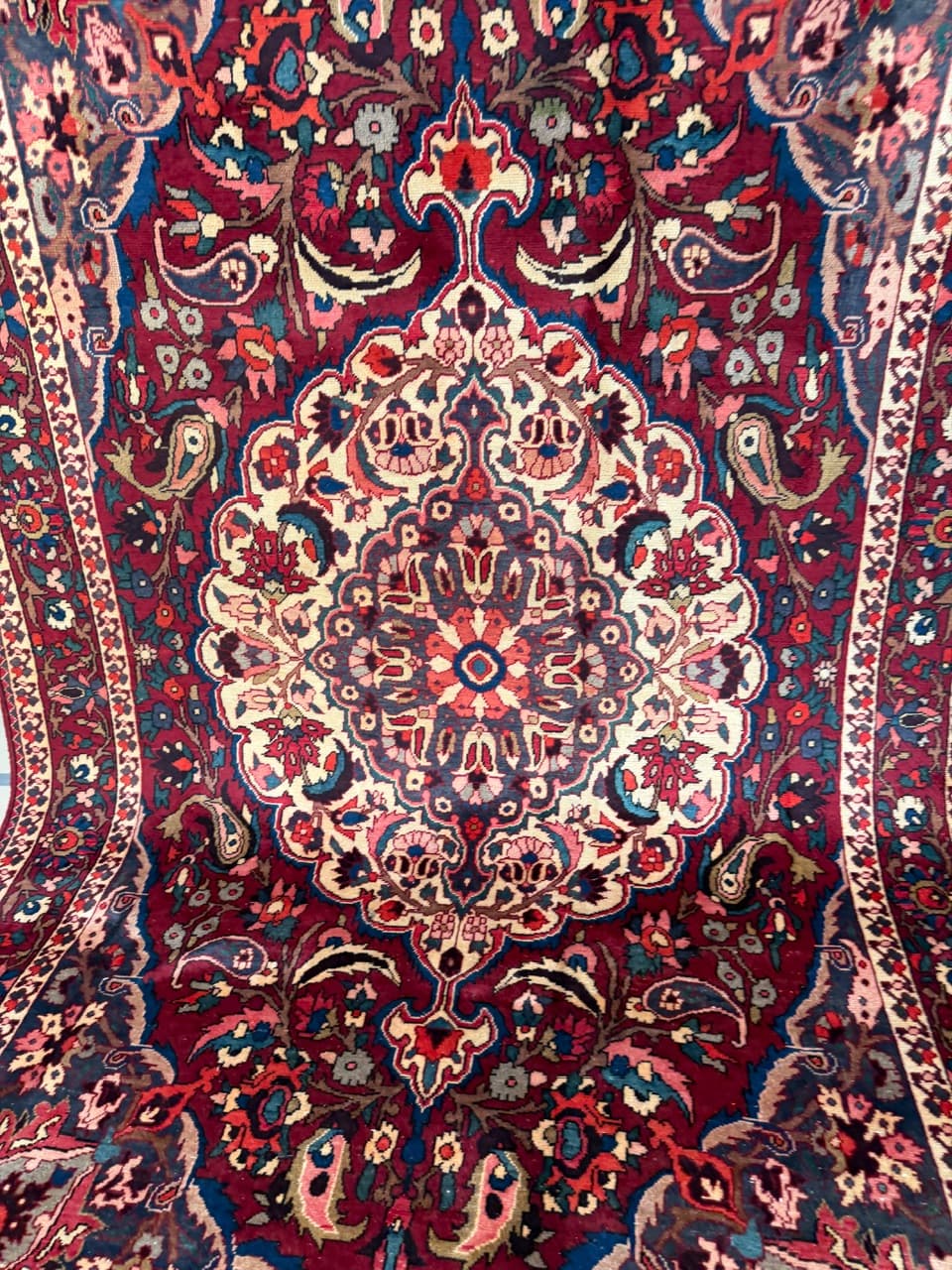 Persian Rug Bahtiari Hamadan, multicolor wool, Iran - 253366