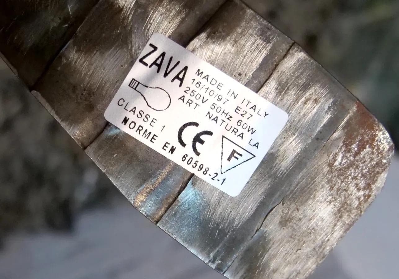 Lampa stołowa brutalistyczna, miedź kuty stal, proj. F. Zavarise, Włochy, lata 90. - 18734