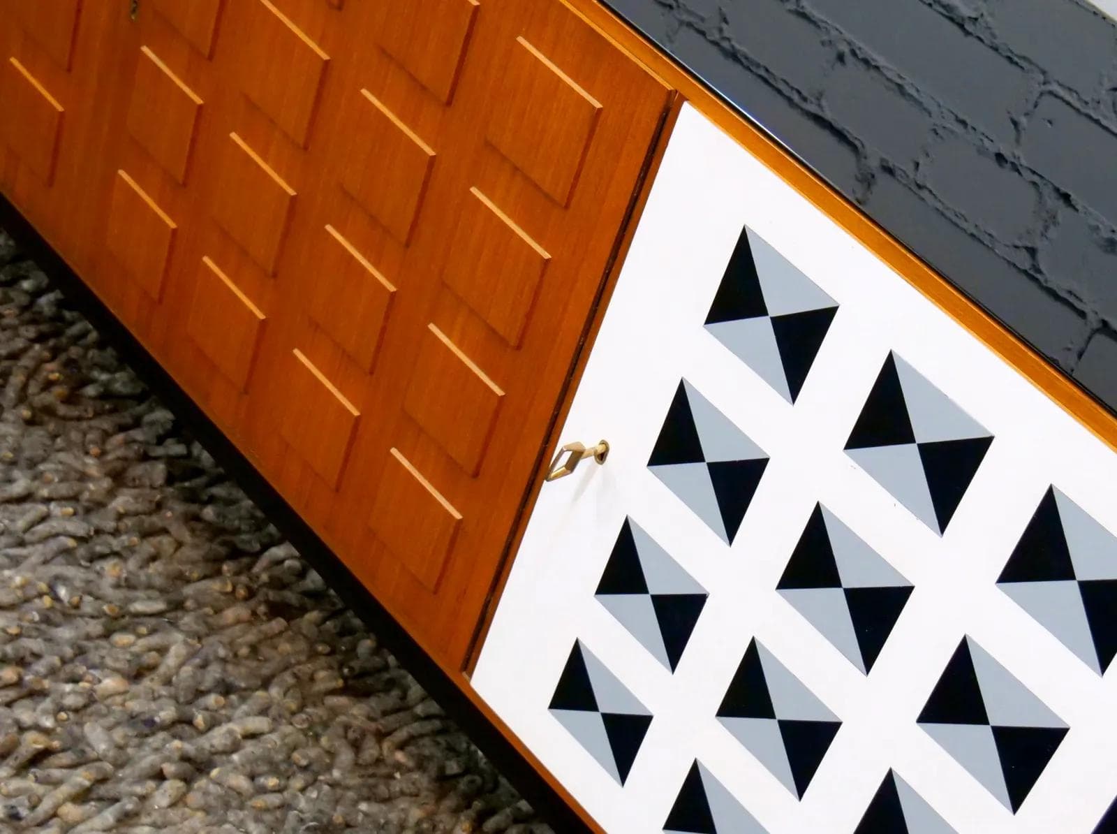 Komoda modernistyczna, teak, szkło czarne, Szwecja, lata 60. - 18673