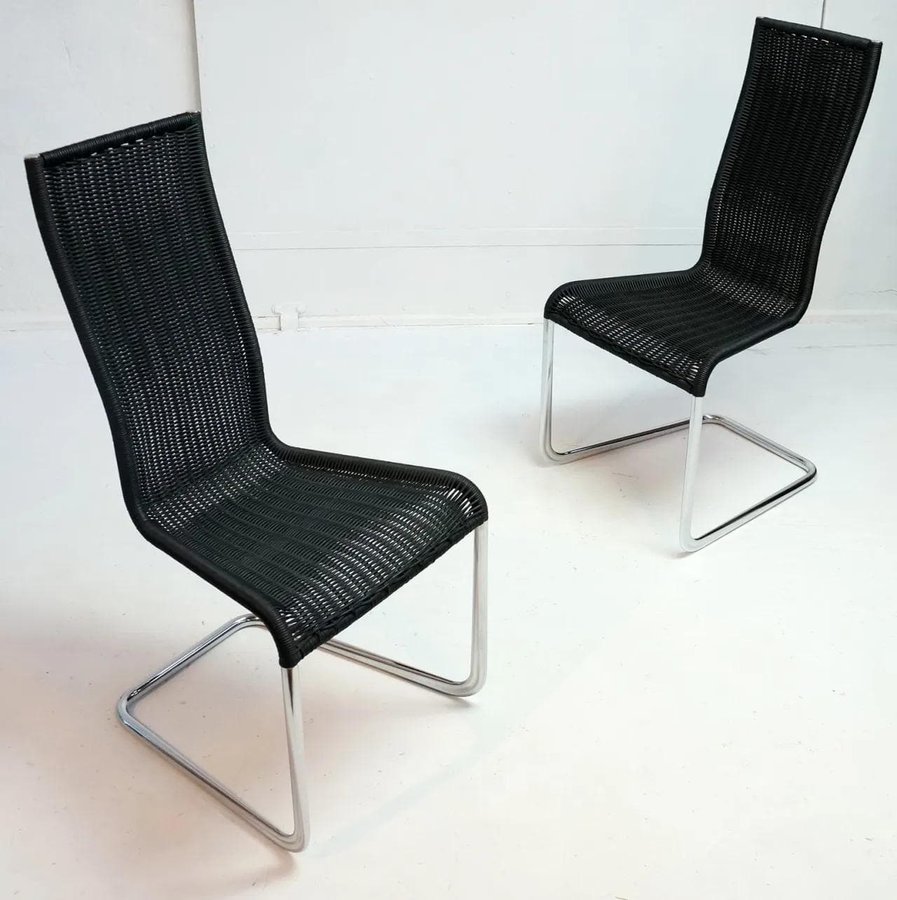 Pair of chairs B 25i, black, chrome steel, Tecta, Germany, 21st c. - 18587