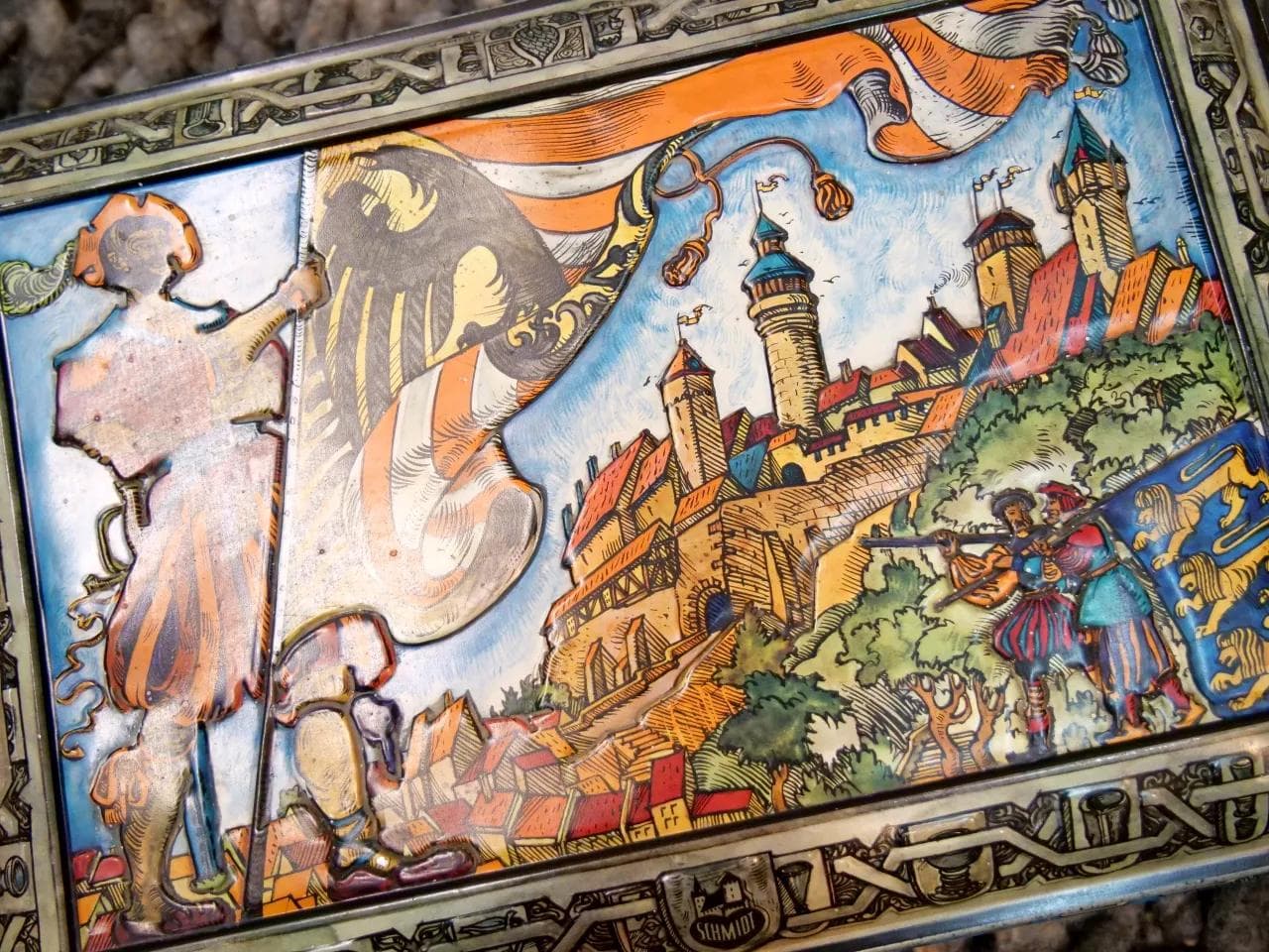 Metal box Historicist, multicolor, Germany, 1950s. - 18872