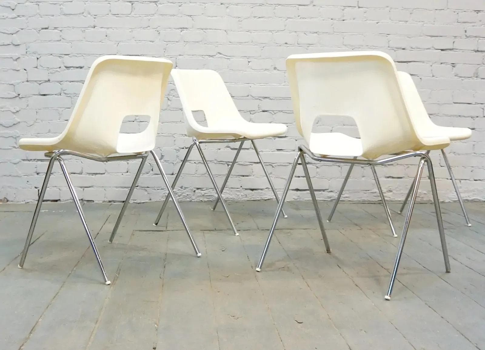Zestaw krzeseł Järvi, plastik biały, chrom, proj. N. Gammelgaard, Ikea, Szwecja, lata 70. - 18863