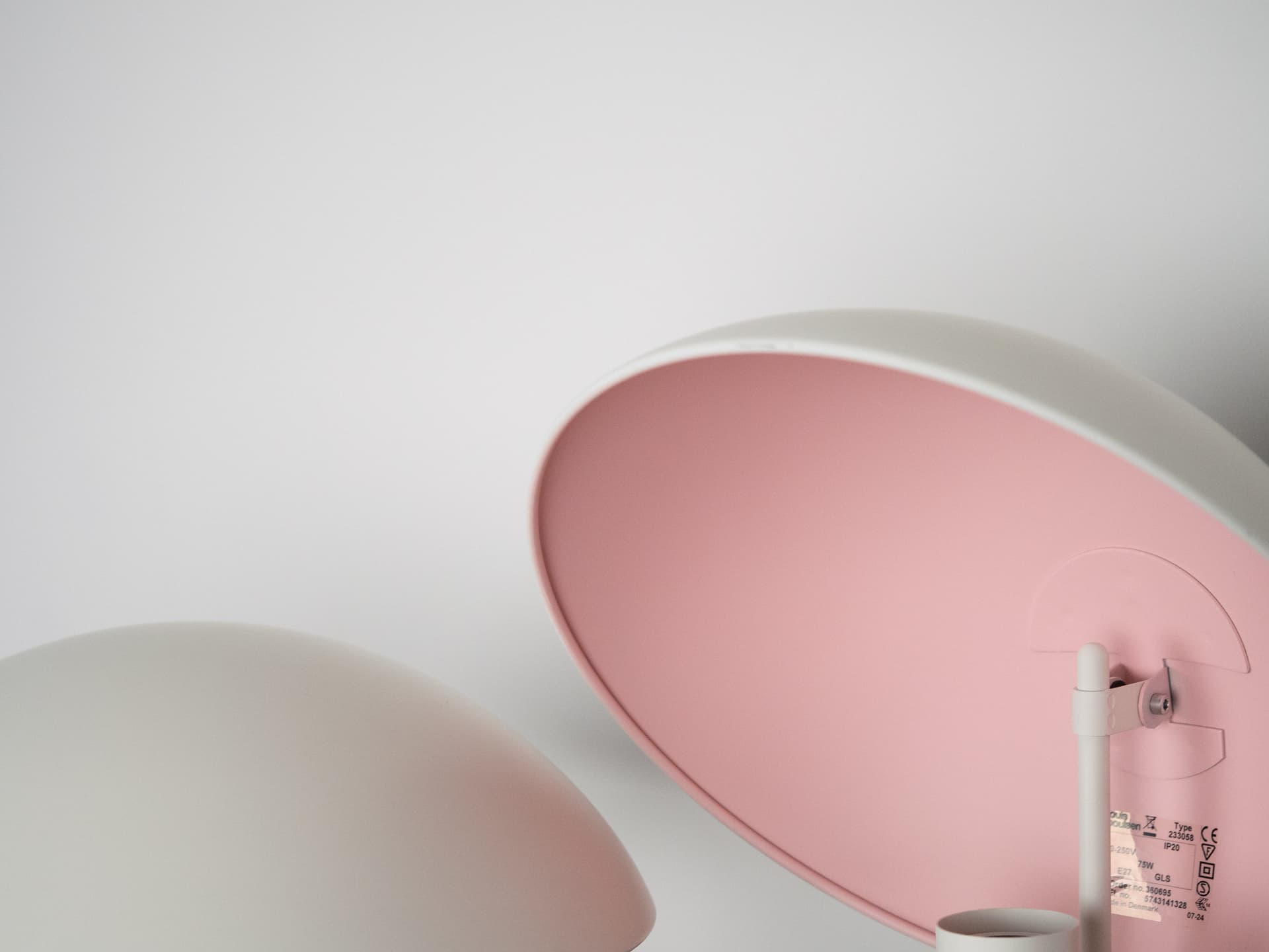 Para kinkietów PH Hat Maxi, biały, metal, proj. P. Henningsen, Louis Poulsen, Dania, lata 60. - 258862