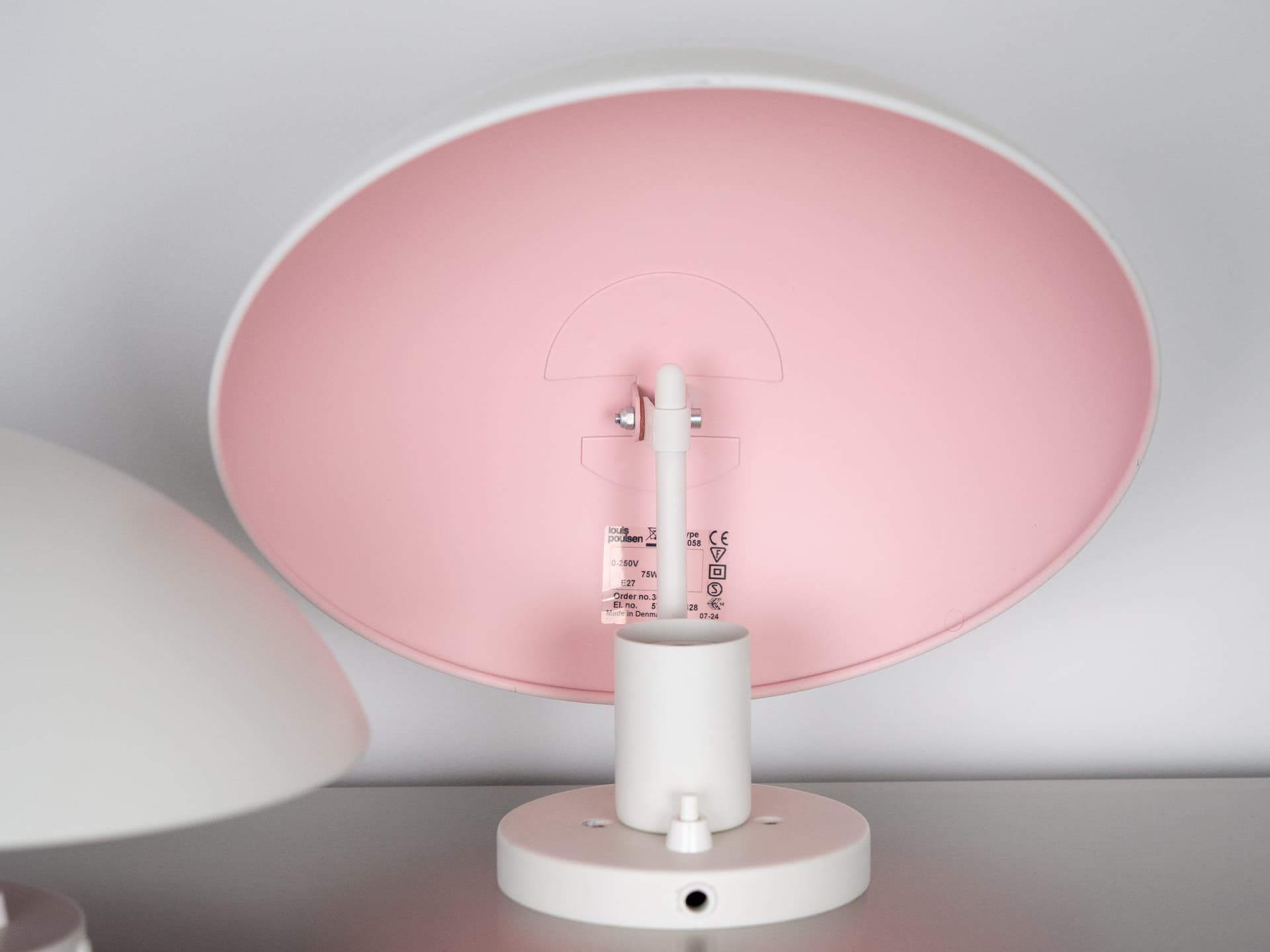 Para kinkietów PH Hat Maxi, biały, metal, proj. P. Henningsen, Louis Poulsen, Dania, lata 60. - 258858