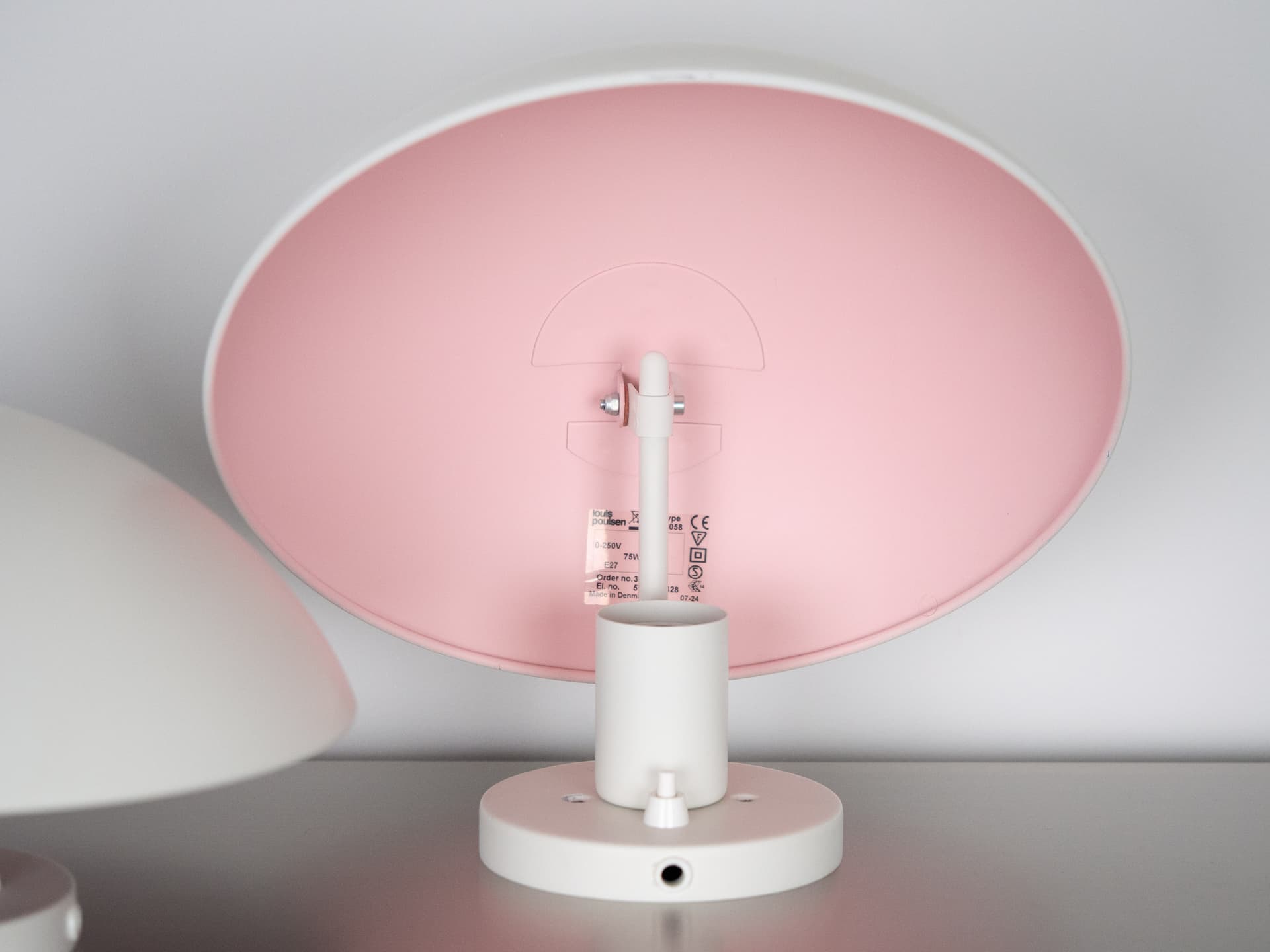 Para kinkietów PH Hat Maxi, biały, metal, proj. P. Henningsen, Louis Poulsen, Dania, lata 60. - 258861