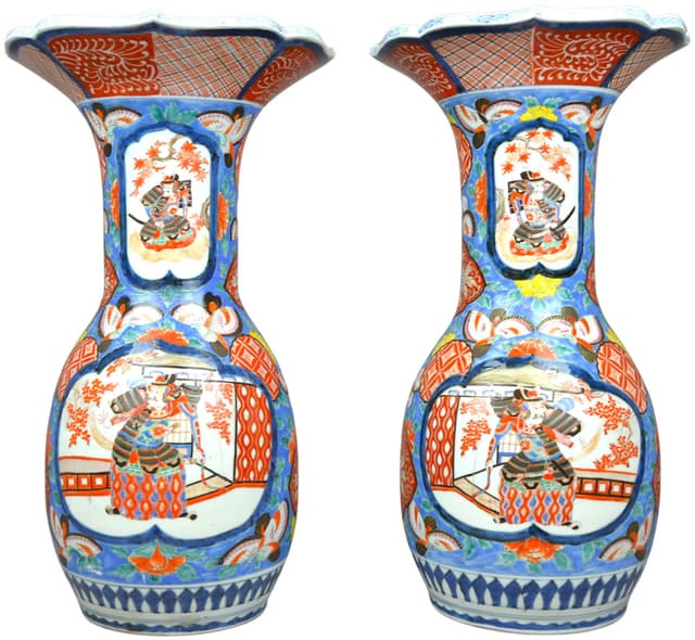 Pair of vases Imari, multicolor porcelain, Japan, 19th c. - DIMENSION