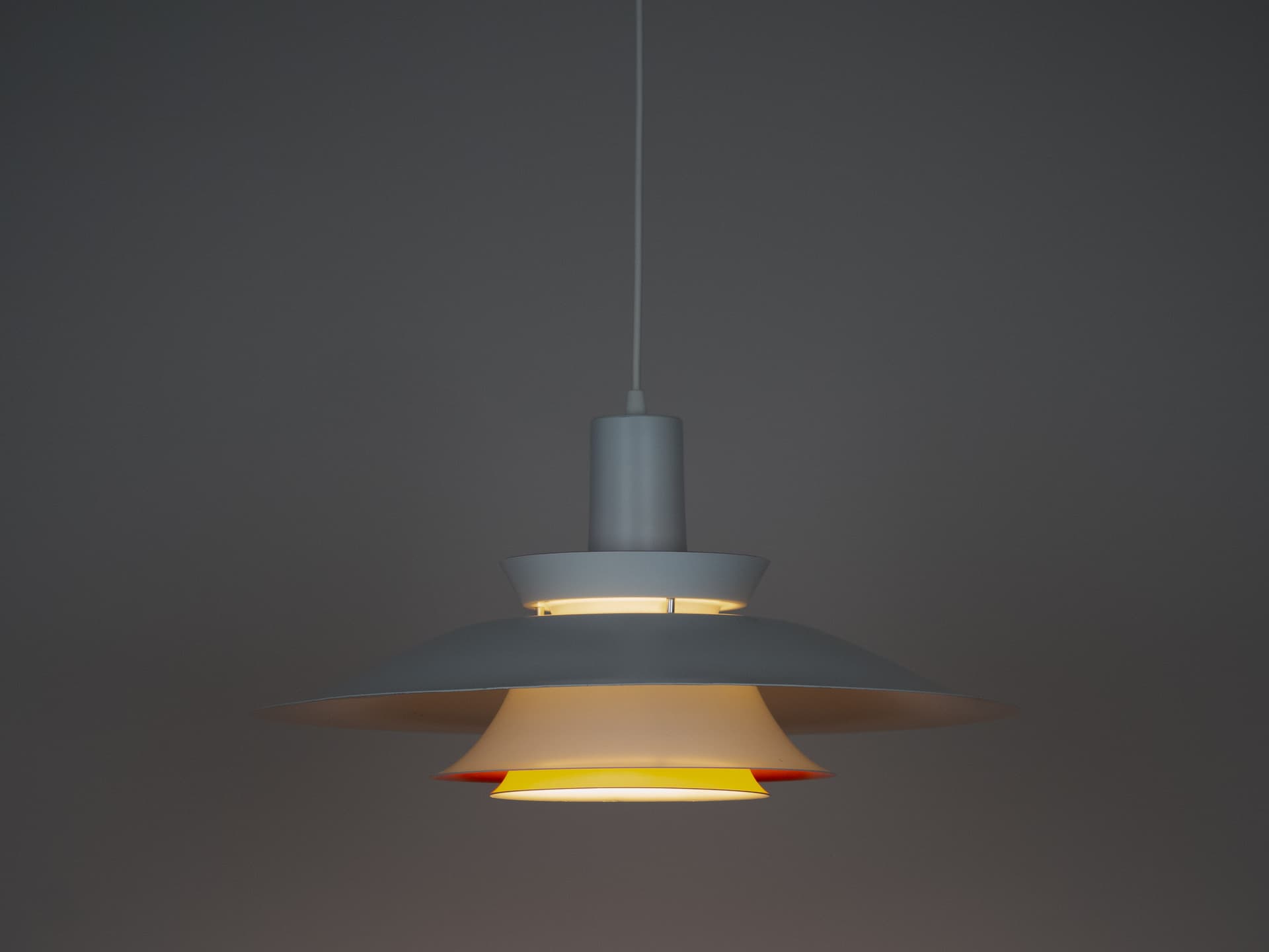 Para lamp wiszących, biały, metal, Dania, lata 80. - 260750