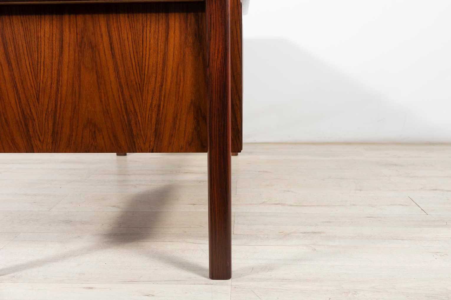 Desk, brown rosewood, by W. Sigh, H. Sigh & Søn Møbelfabrik, Denmark, 1960s. - 261549