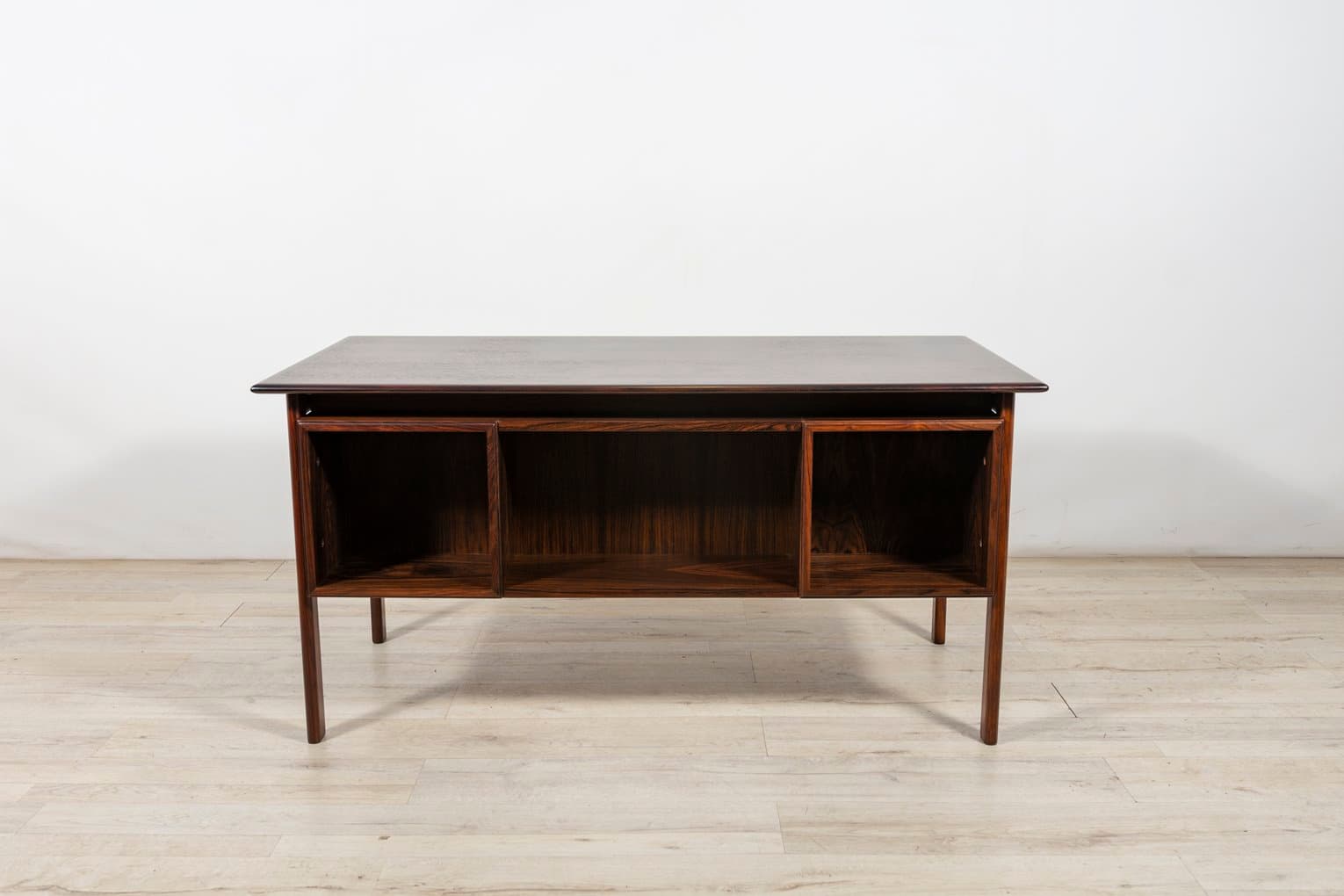 Desk, brown rosewood, by W. Sigh, H. Sigh & Søn Møbelfabrik, Denmark, 1960s. - 261542