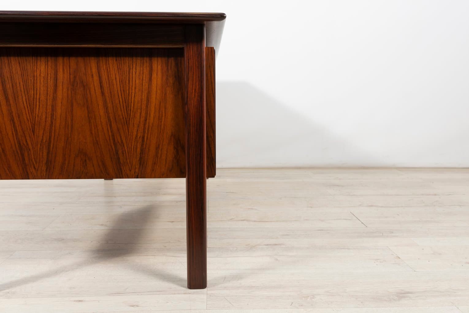 Desk, brown rosewood, by W. Sigh, H. Sigh & Søn Møbelfabrik, Denmark, 1960s. - 261550