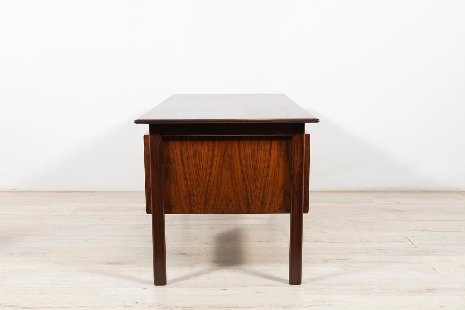 Desk, brown rosewood, by W. Sigh, H. Sigh & Søn Møbelfabrik, Denmark, 1960s. - 261541