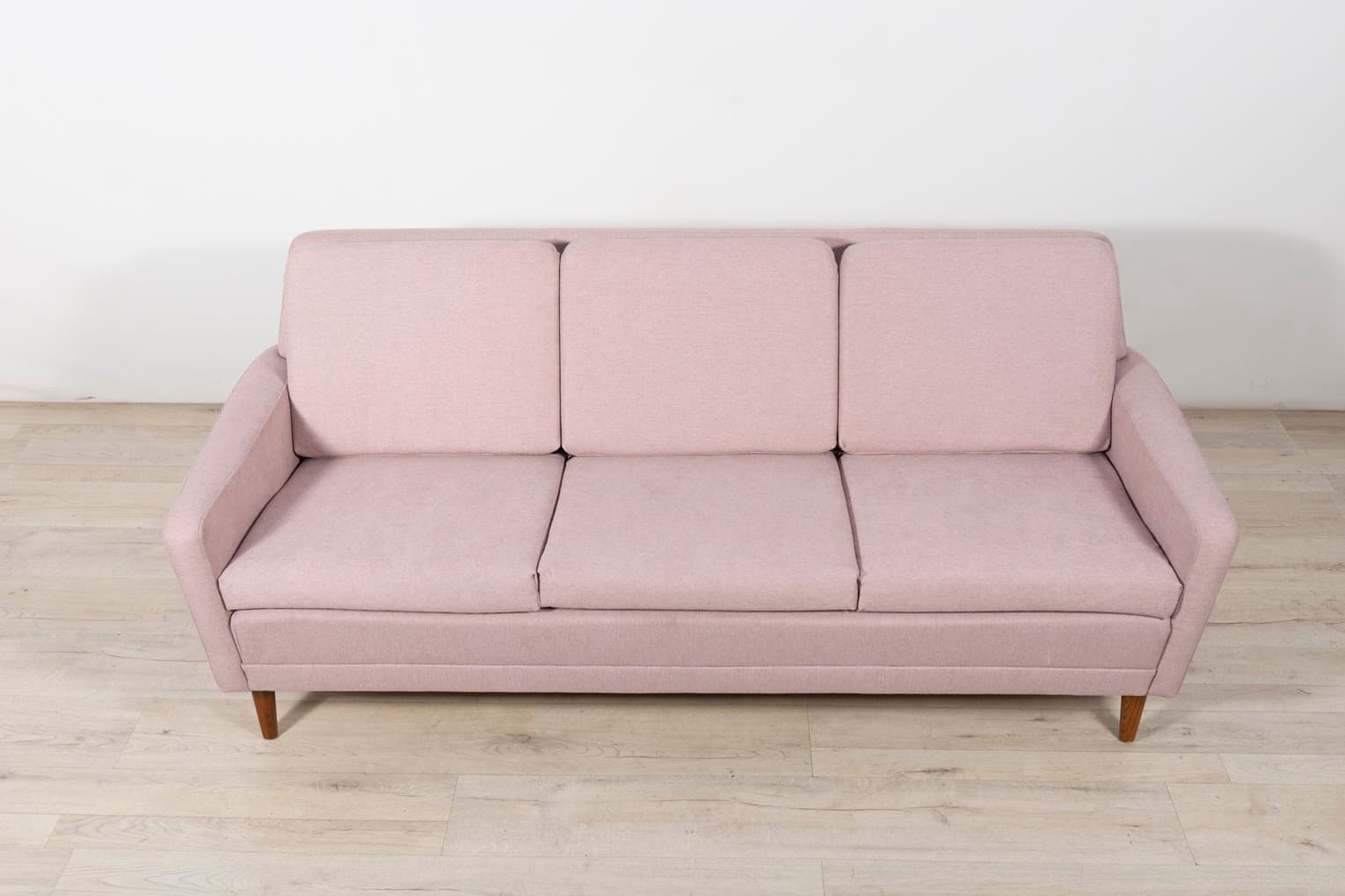 Sofa, teak, pink, Dux, Sweden, 1960s. - 261587