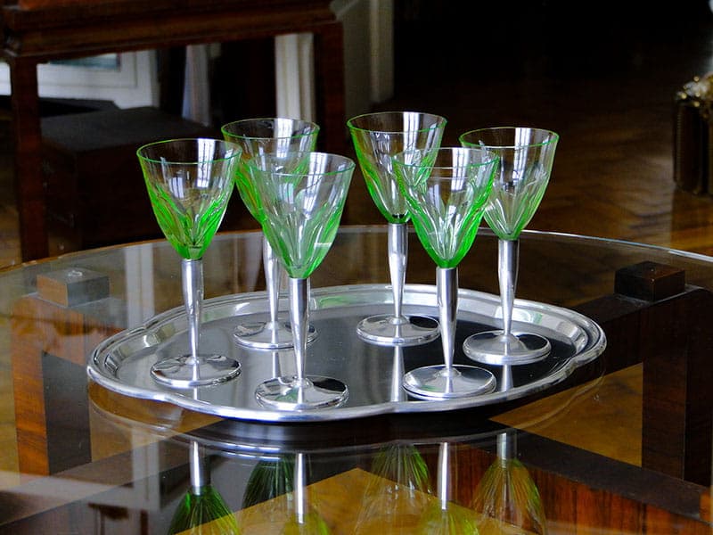 Komplet kieliszków do likieru Art Deco, kryształ zielony, mosiądz srebrzony, Słowacja, lata 20. - 261611