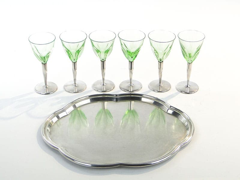 Komplet kieliszków do likieru Art Deco, kryształ zielony, mosiądz srebrzony, Słowacja, lata 20. - 261617