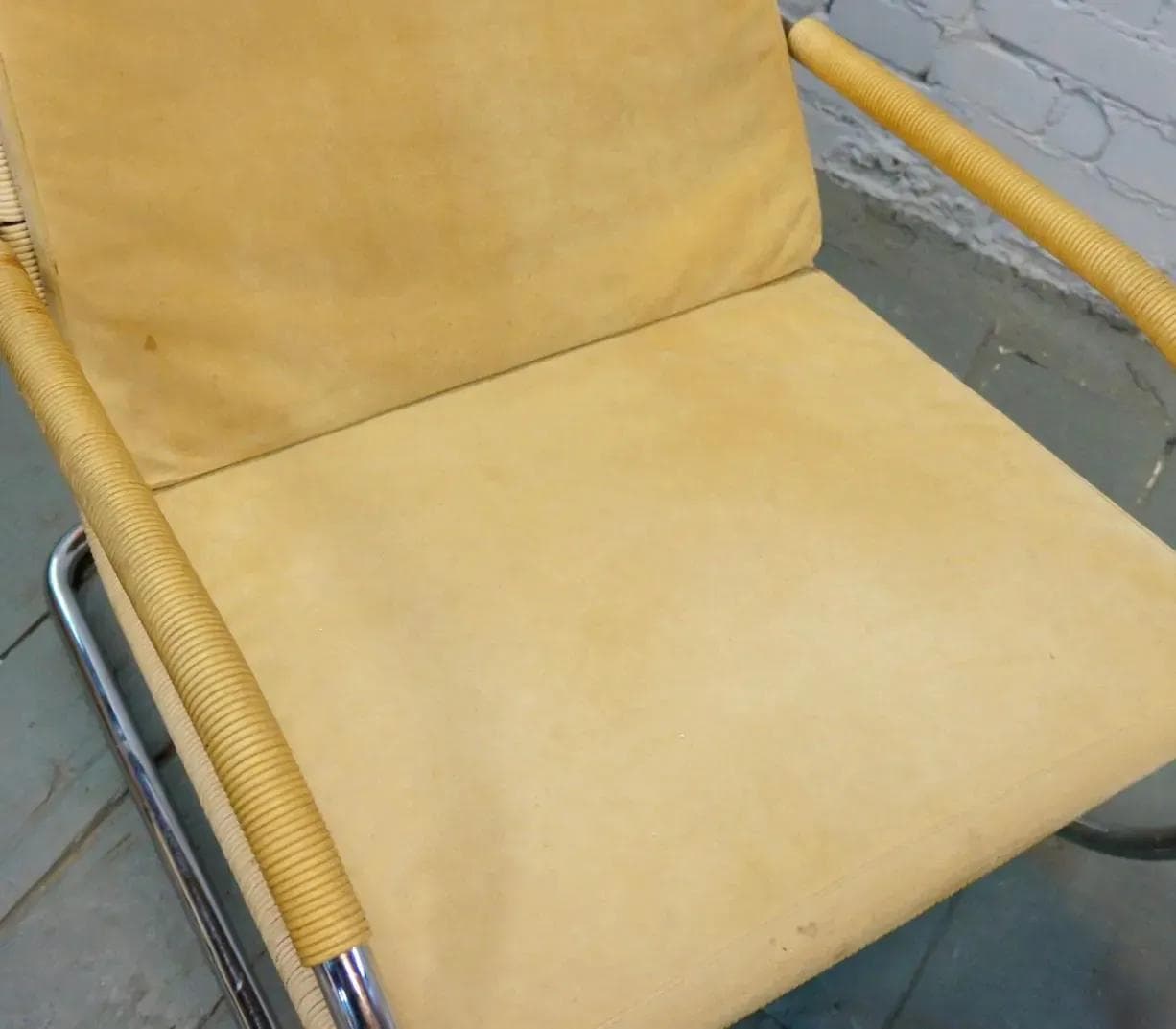 Fotel z podnóżkiem D35, rattan beżowy, stal chromowana, alcantara beżowa, proj. A. Lorenz, Tecta, Niemcy, lata 80. - 18968