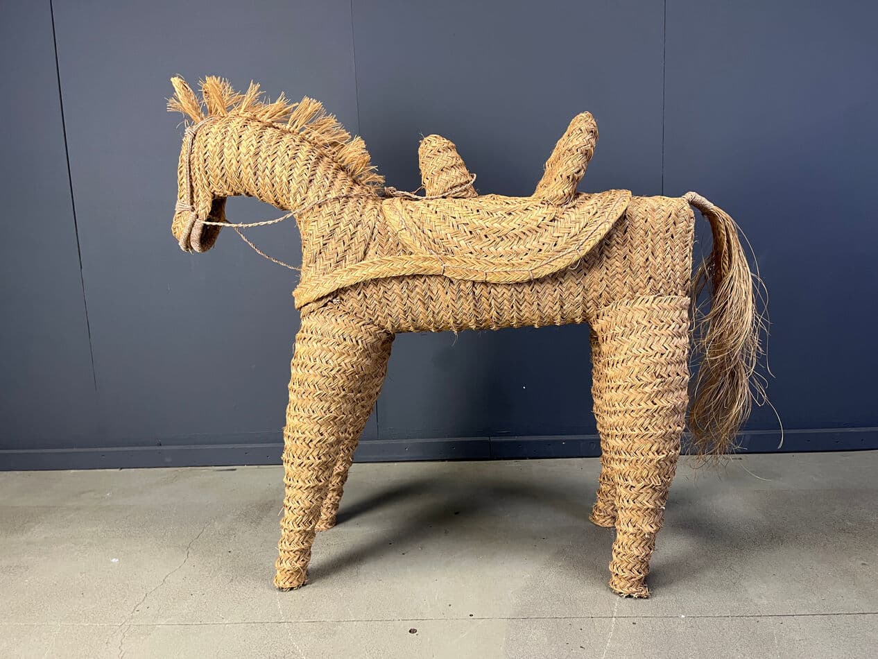 Rzeźba koń naturalnej wielkości, beżowy, rattan i wiklina, Hiszpania, lata 60. - 275447